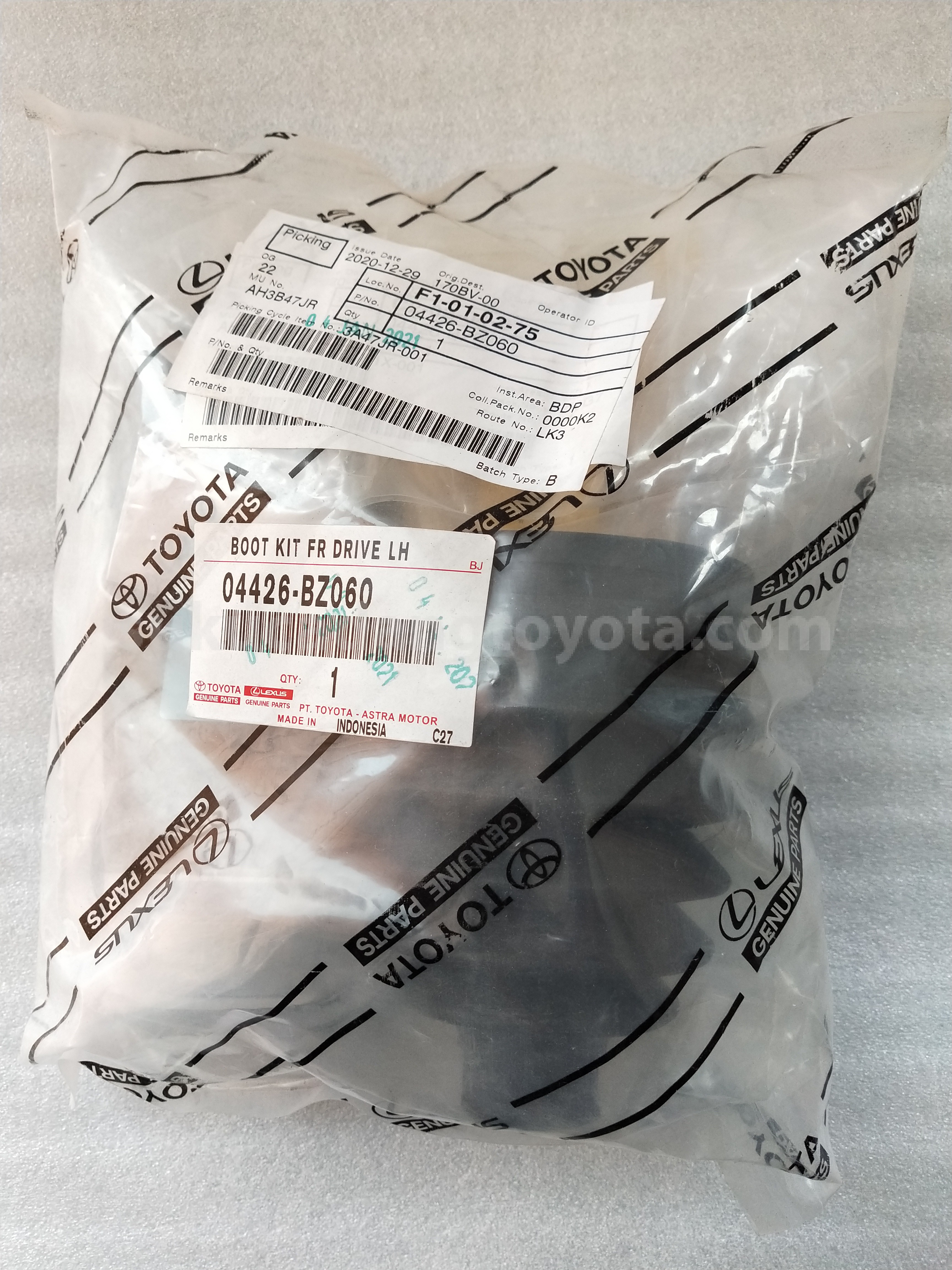 04426BZ060 BOOT KIT FR DRIVE LH - TOYOTA