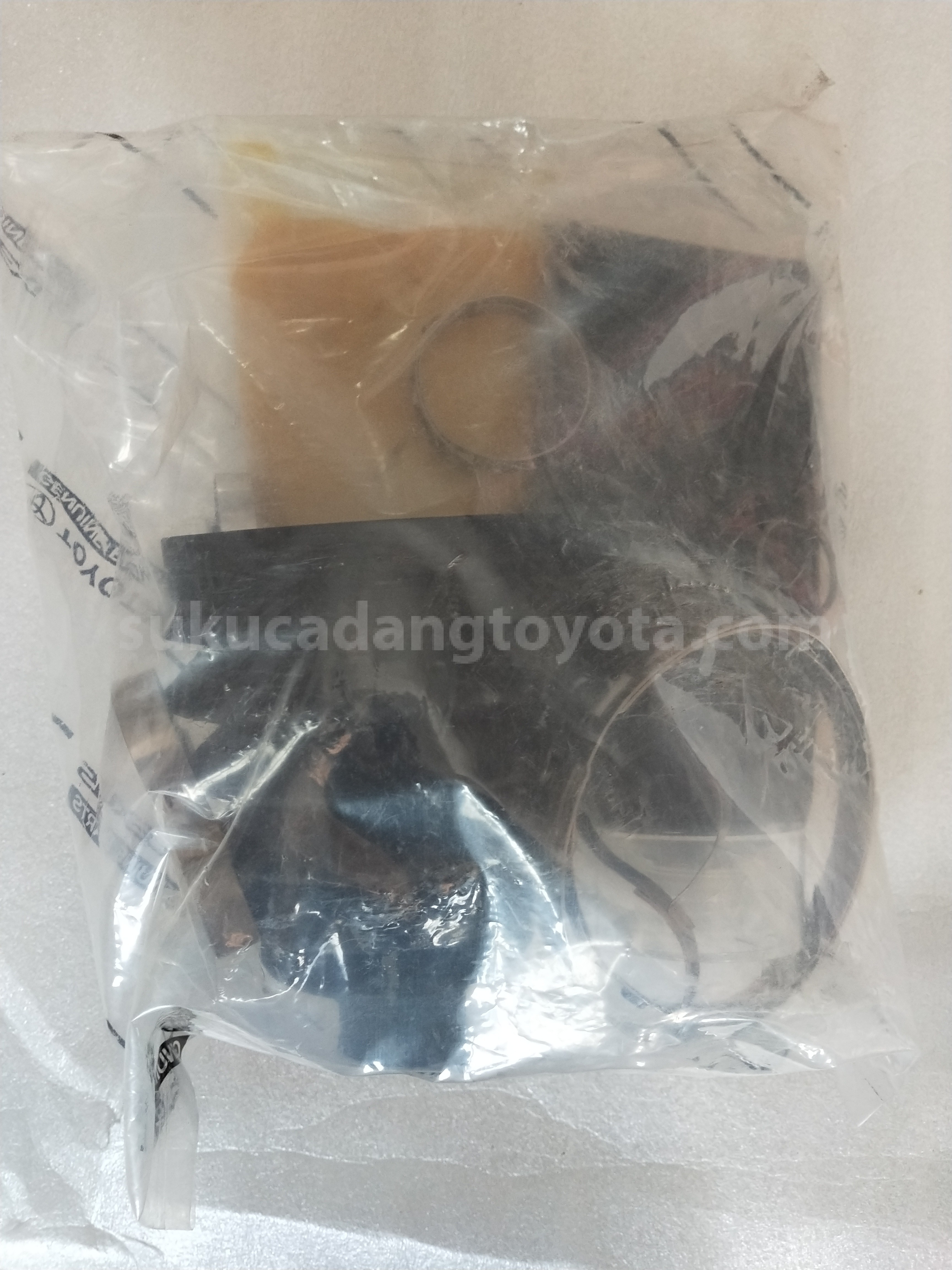 04426BZ060 BOOT KIT FR DRIVE LH - TOYOTA