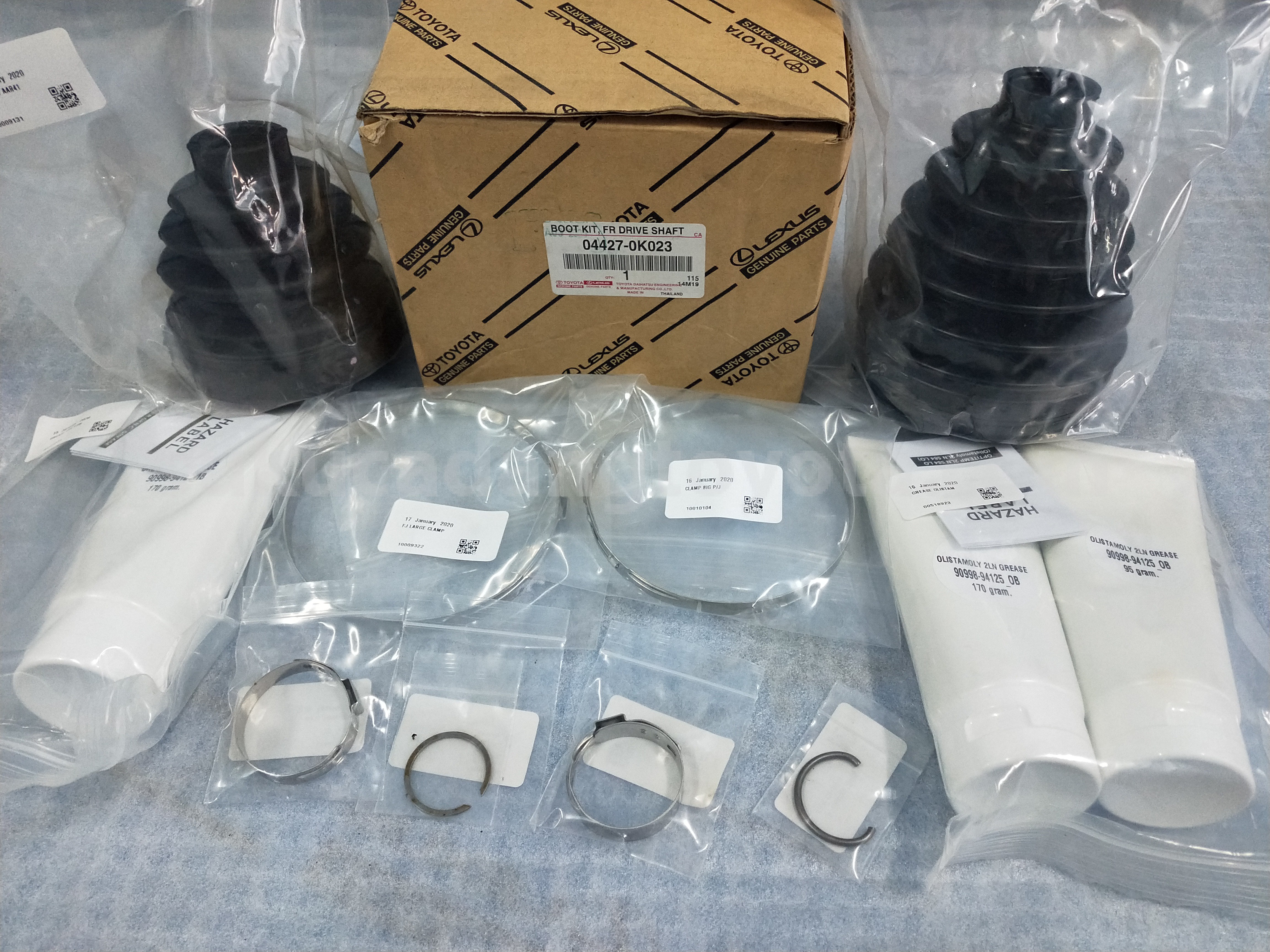 044270K023 BOOT KIT, FR DRIVE S - TOYOTA