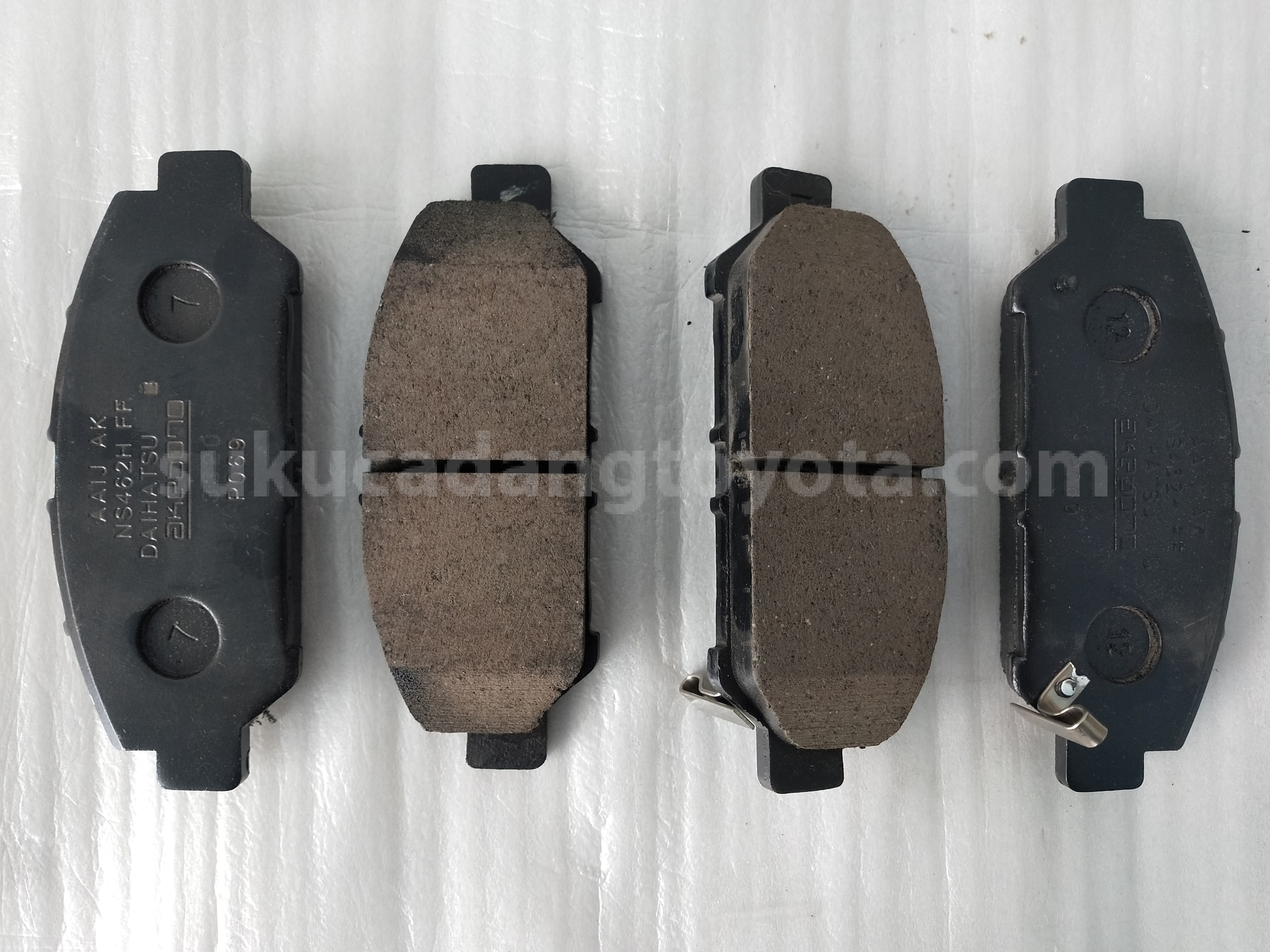 04465BZ300 PAD KIT, DISC BRK FR - TOYOTA