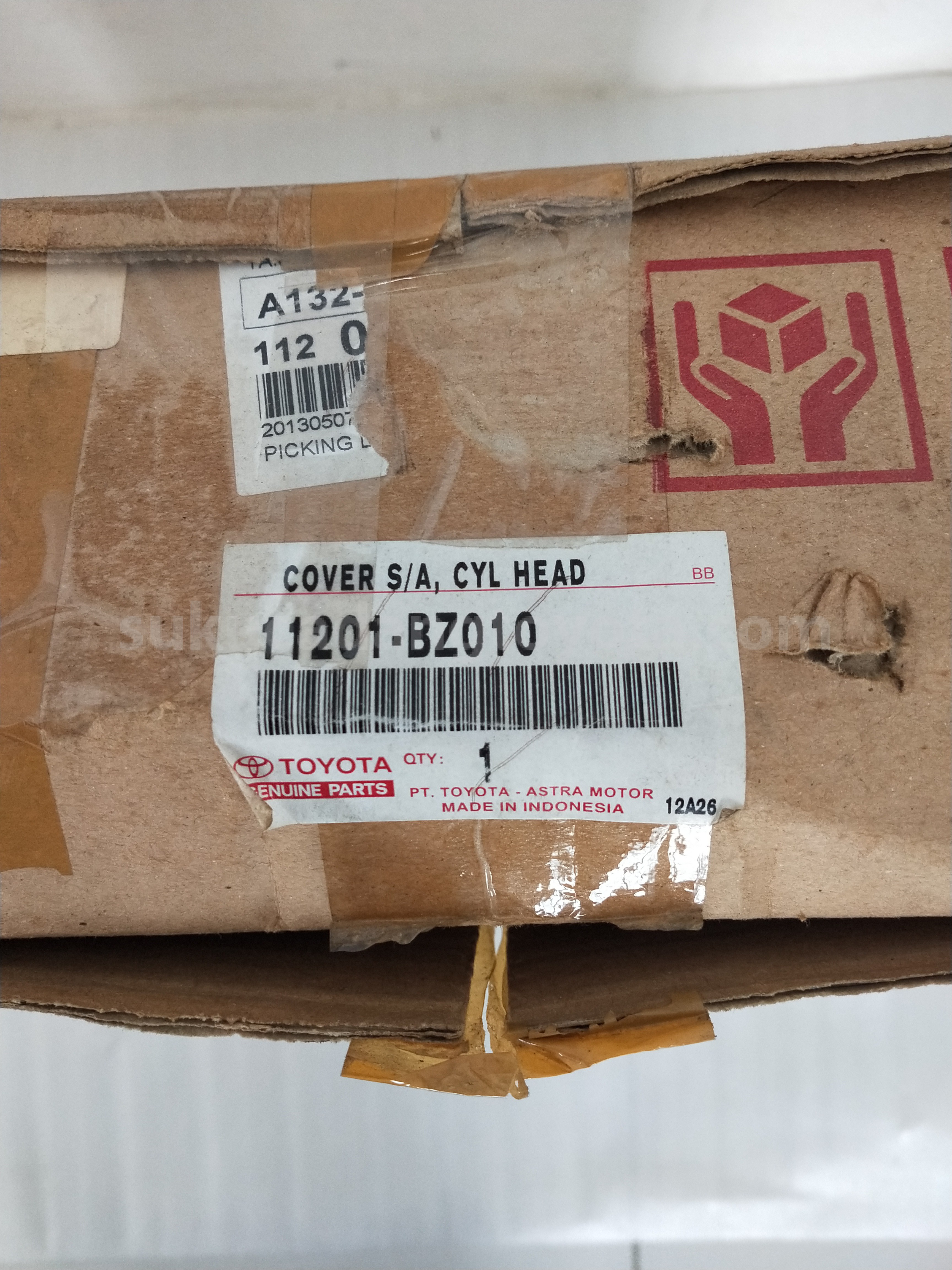 11201BZ010 COVER S/A, CYL HEAD - TOYOTA