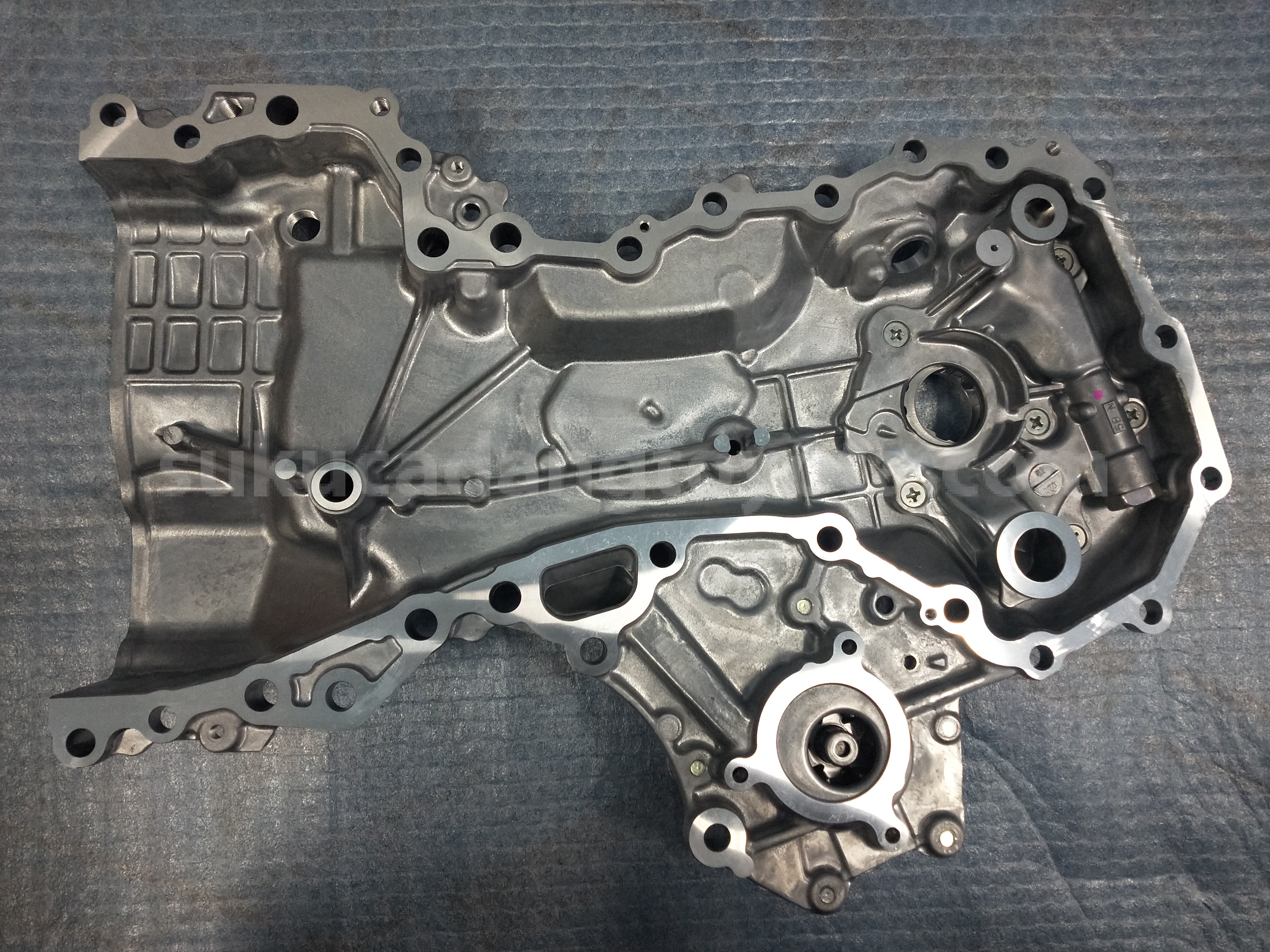 11310BZ130 COVER AS TIMINGCHAIN - TOYOTA