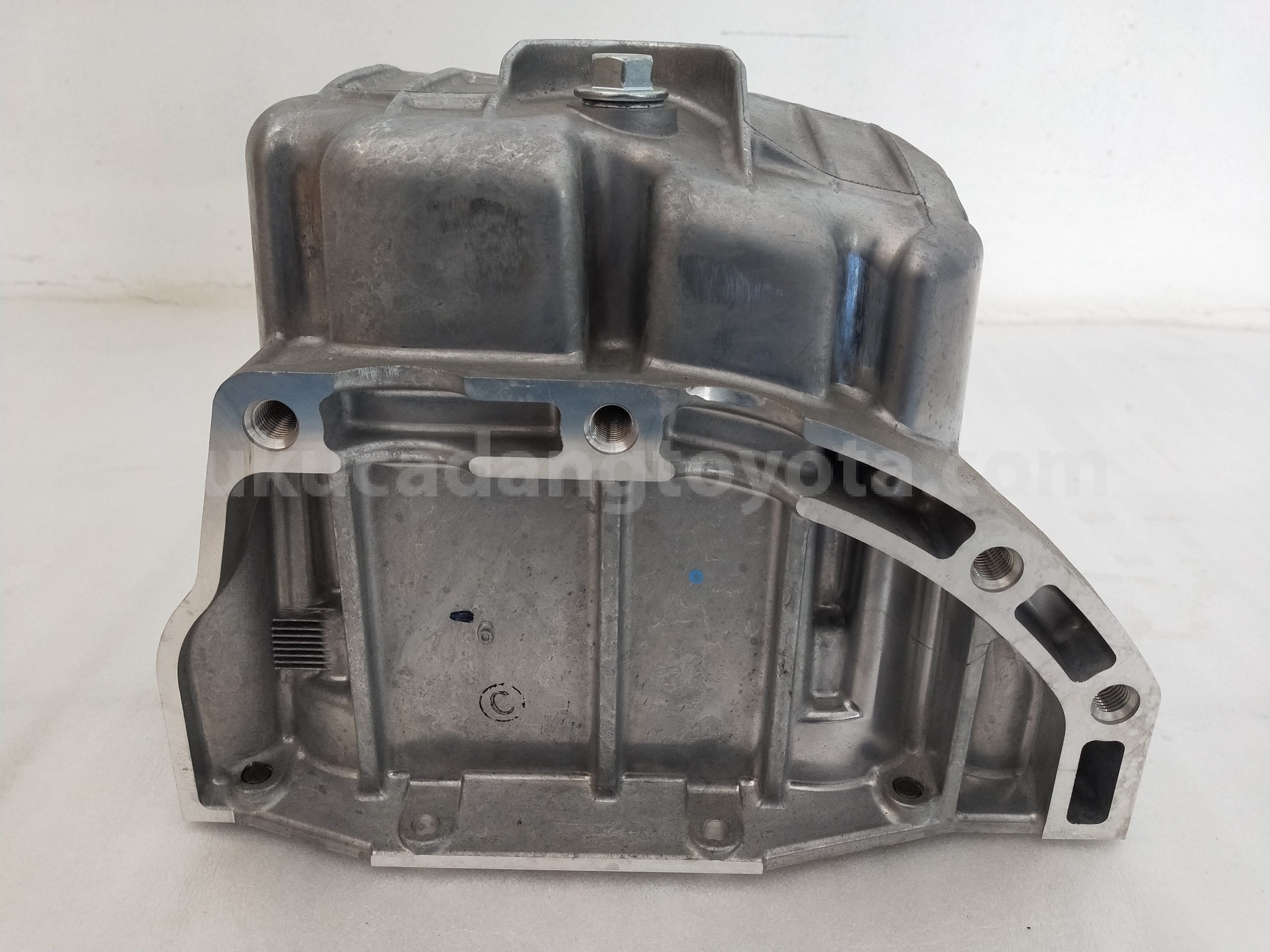 12101B1040 PAN SUB-ASSY, OIL - TOYOTA