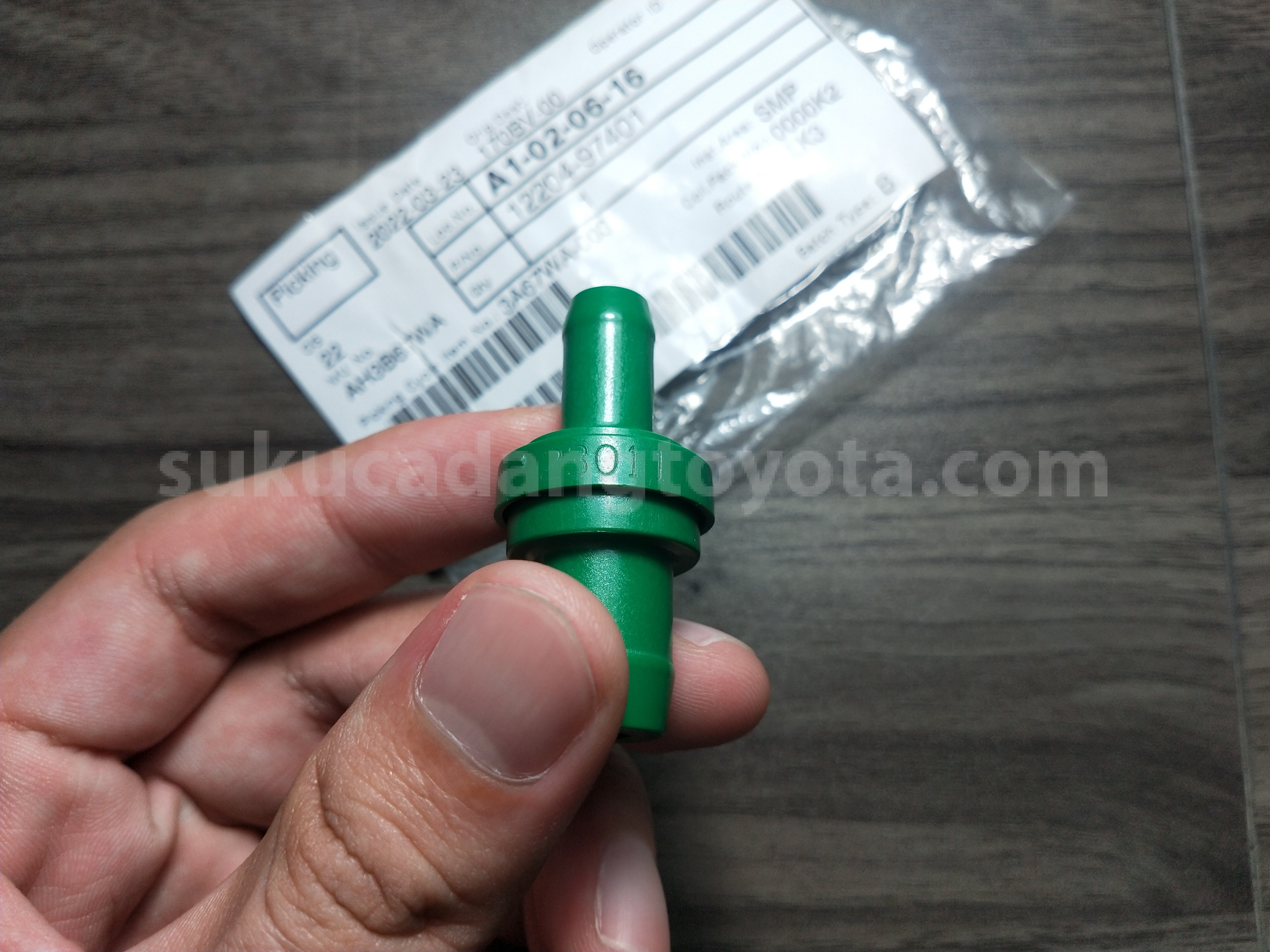1220497401 VALVE SUB-ASSY, - TOYOTA