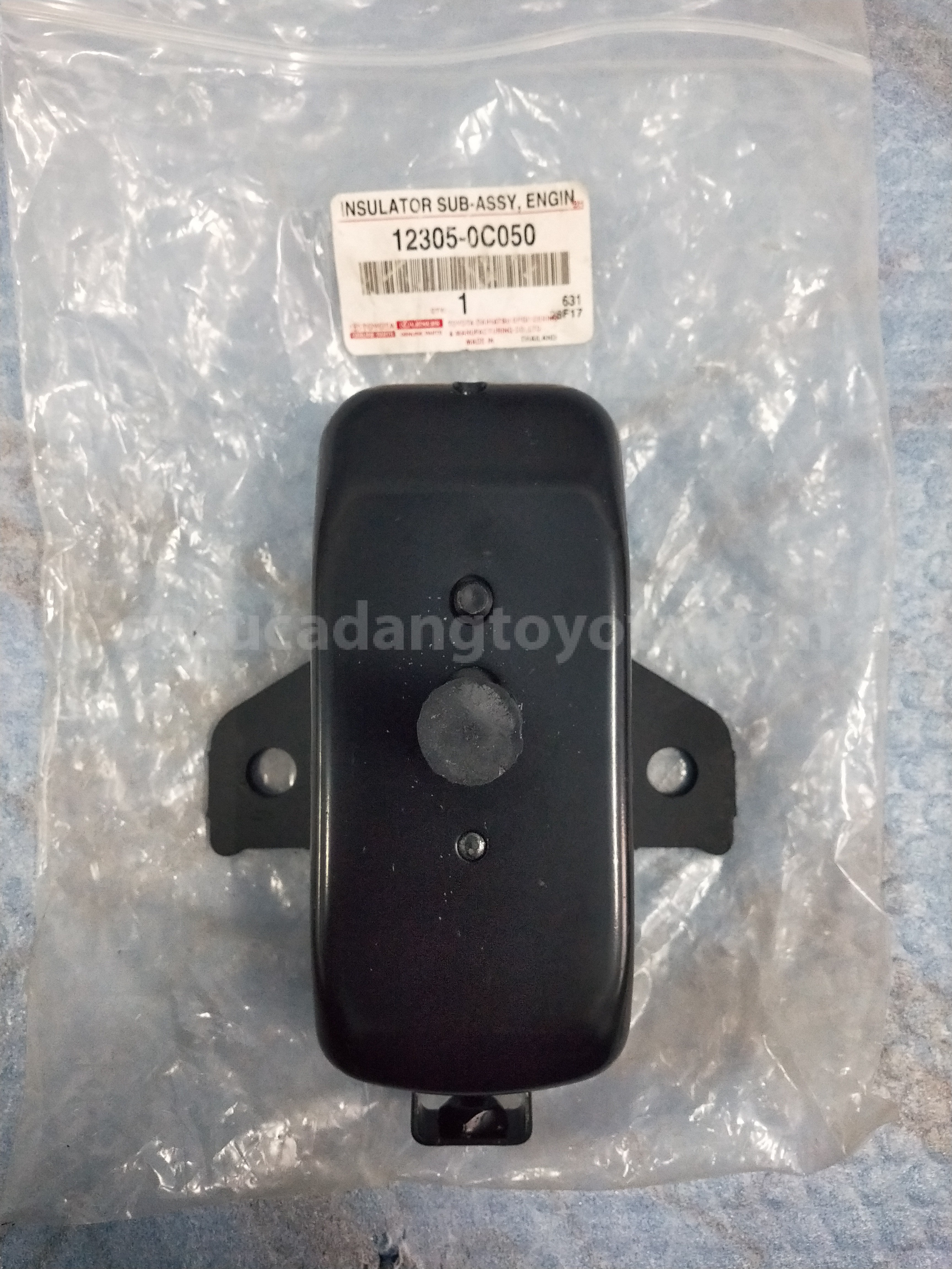 123050C050 INSULATOR SUB-ASSY, - TOYOTA