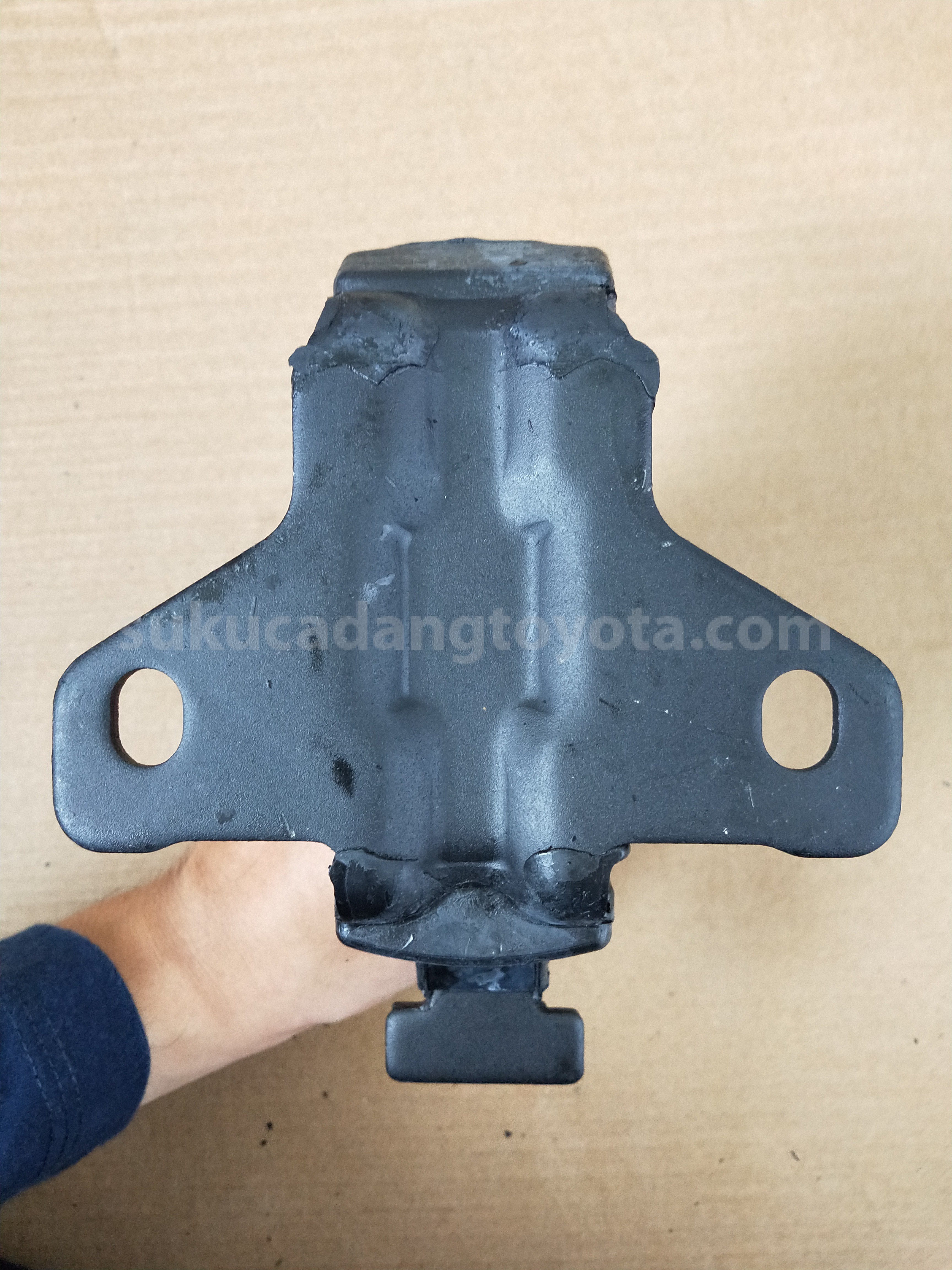 123610L030 INSULATOR, ENGINE MO - TOYOTA