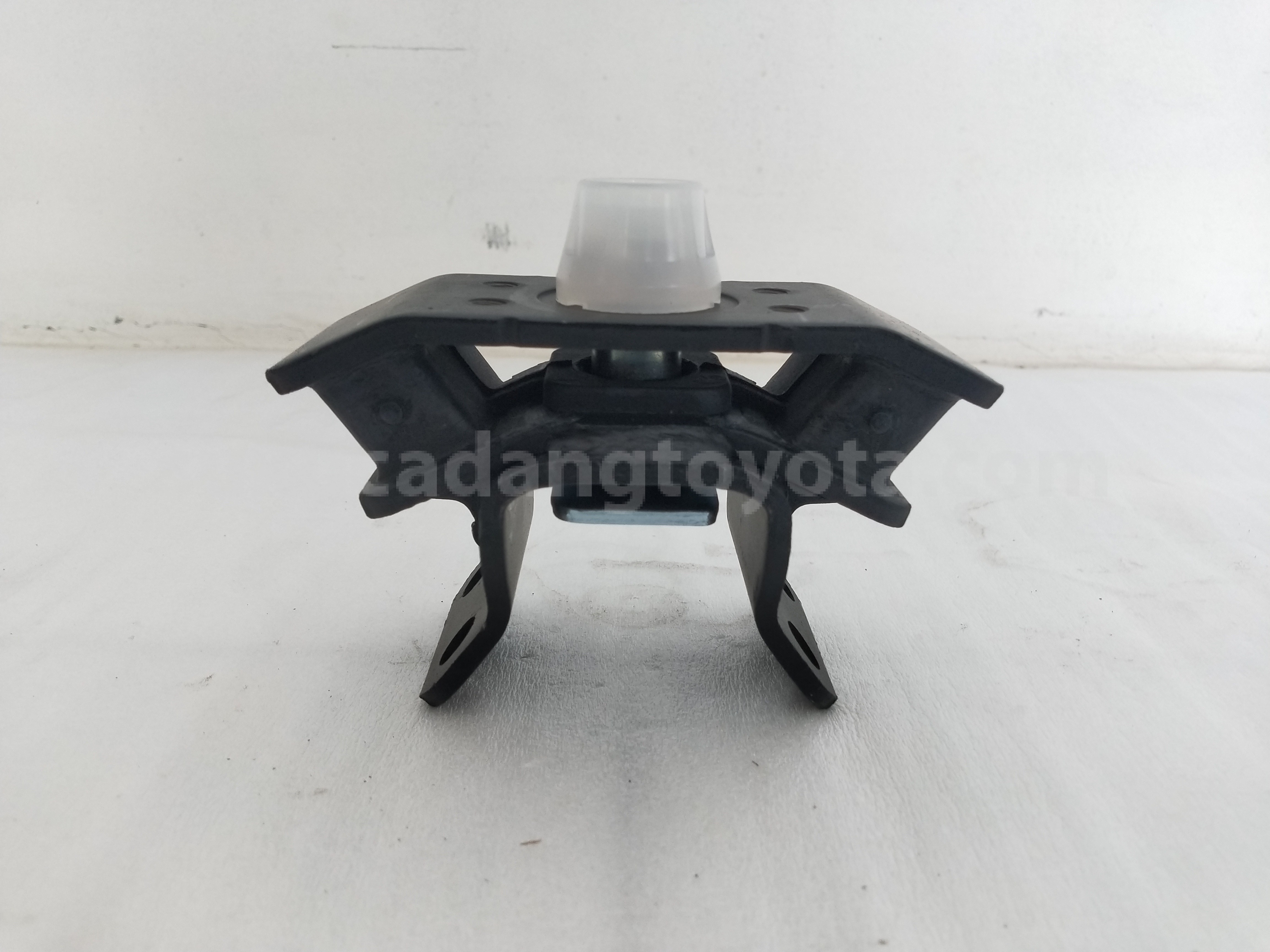 123710L200 INSULATOR, ENGINE MO - TOYOTA