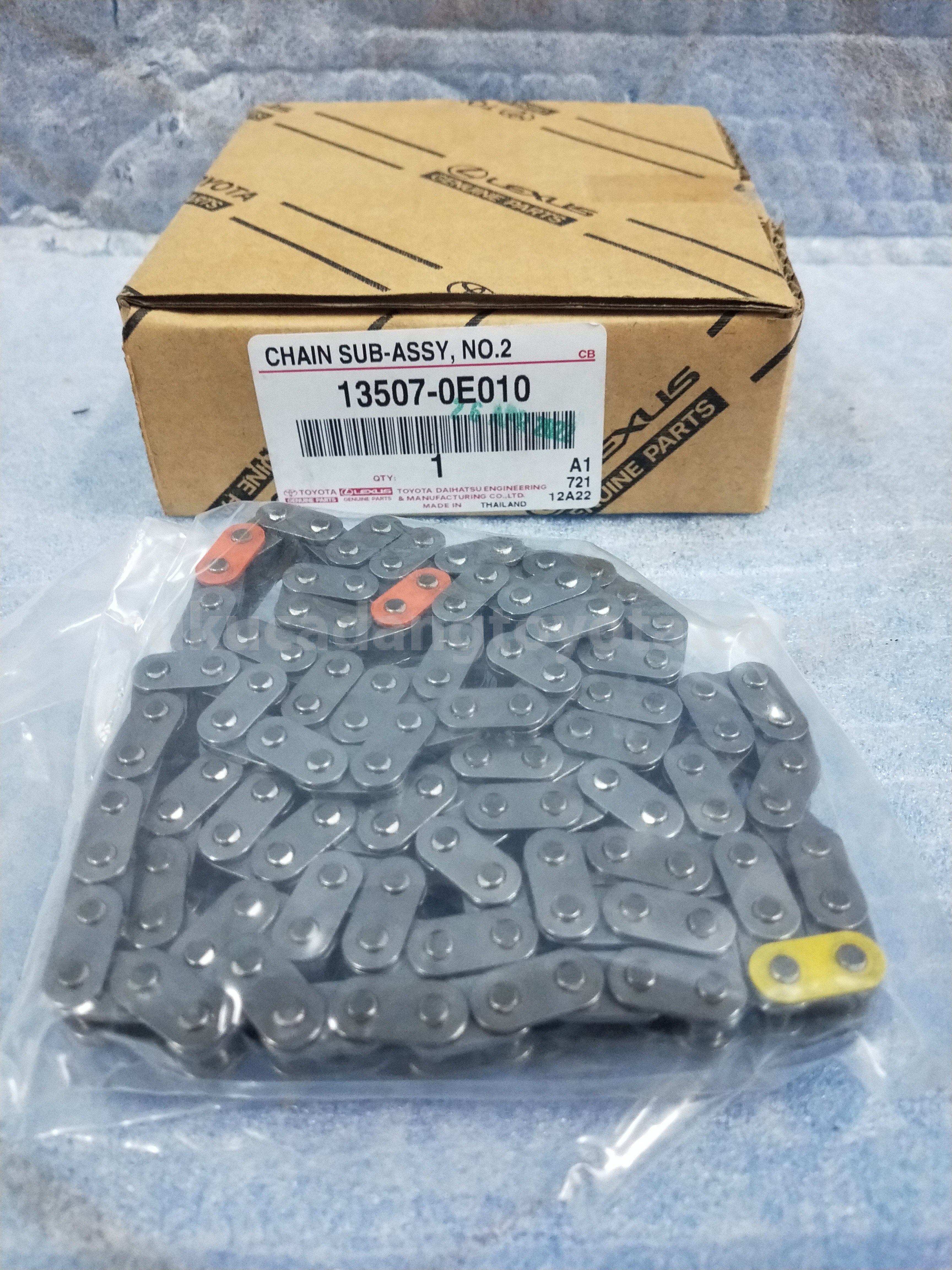 135070E010 CHAIN SUB-ASSY, NO.2 - TOYOTA