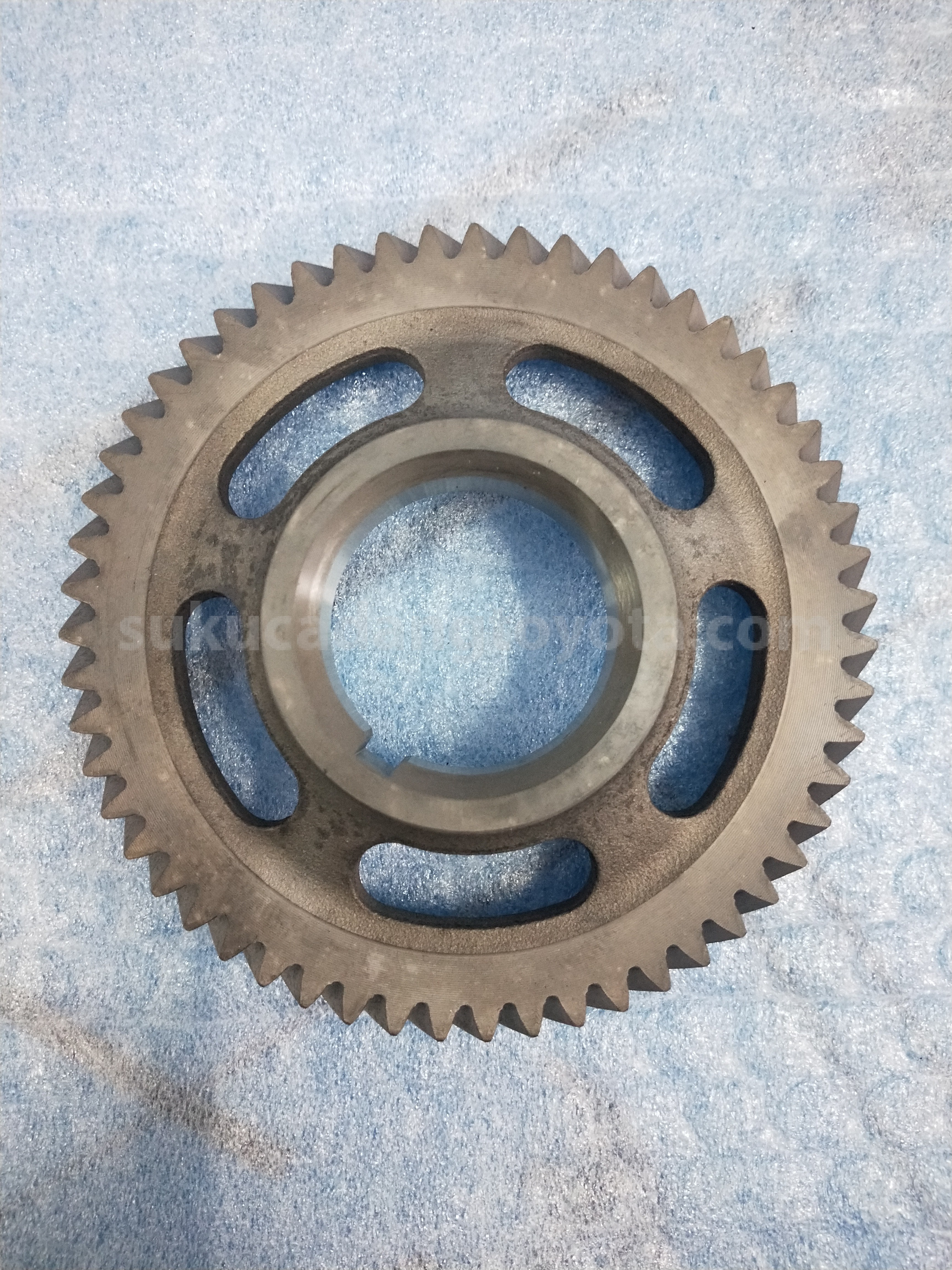 1351911010 GEAR, OIL PUMP DRIVE - TOYOTA