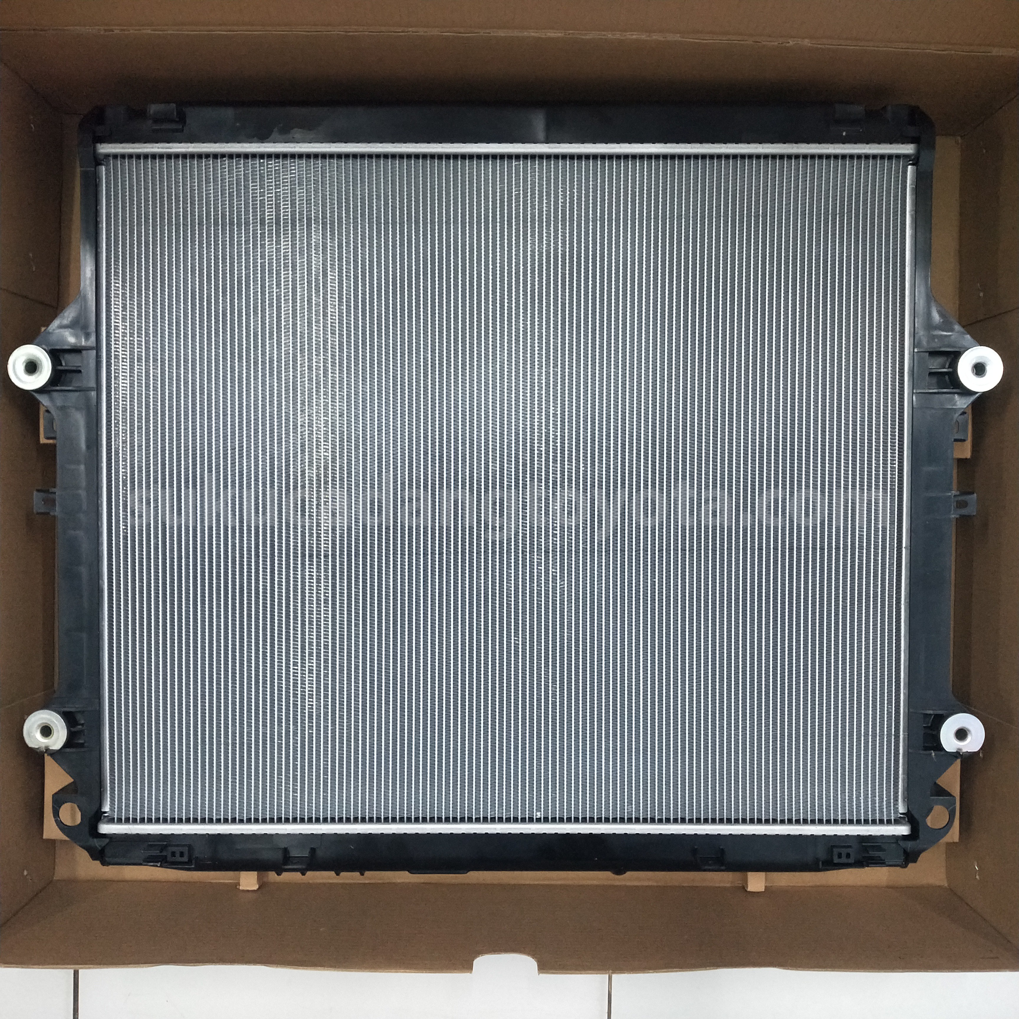 164000L441 RADIATOR ASSY - TOYOTA