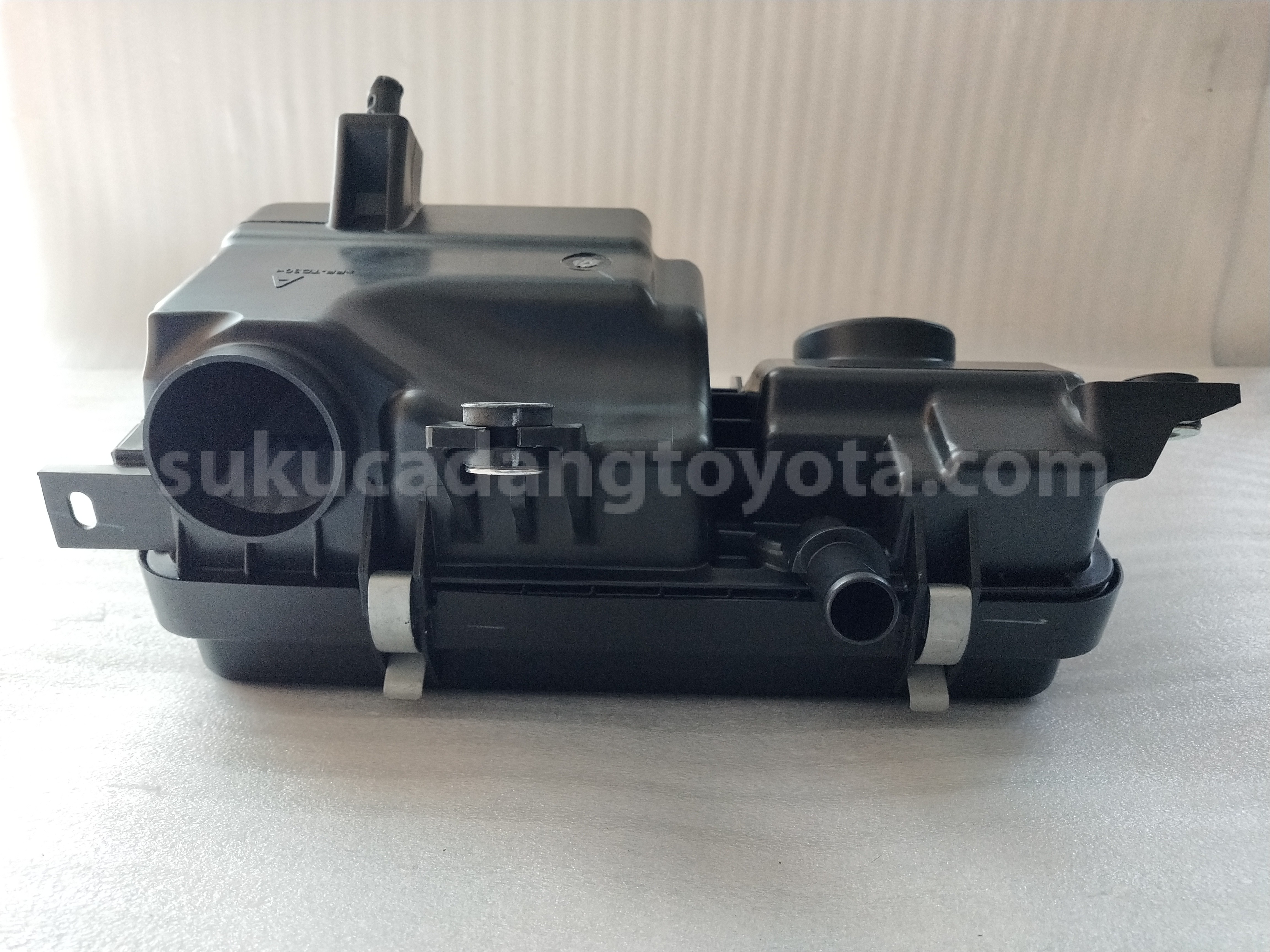 17700BZ150 CLEANER AS AIR ELMNT - TOYOTA