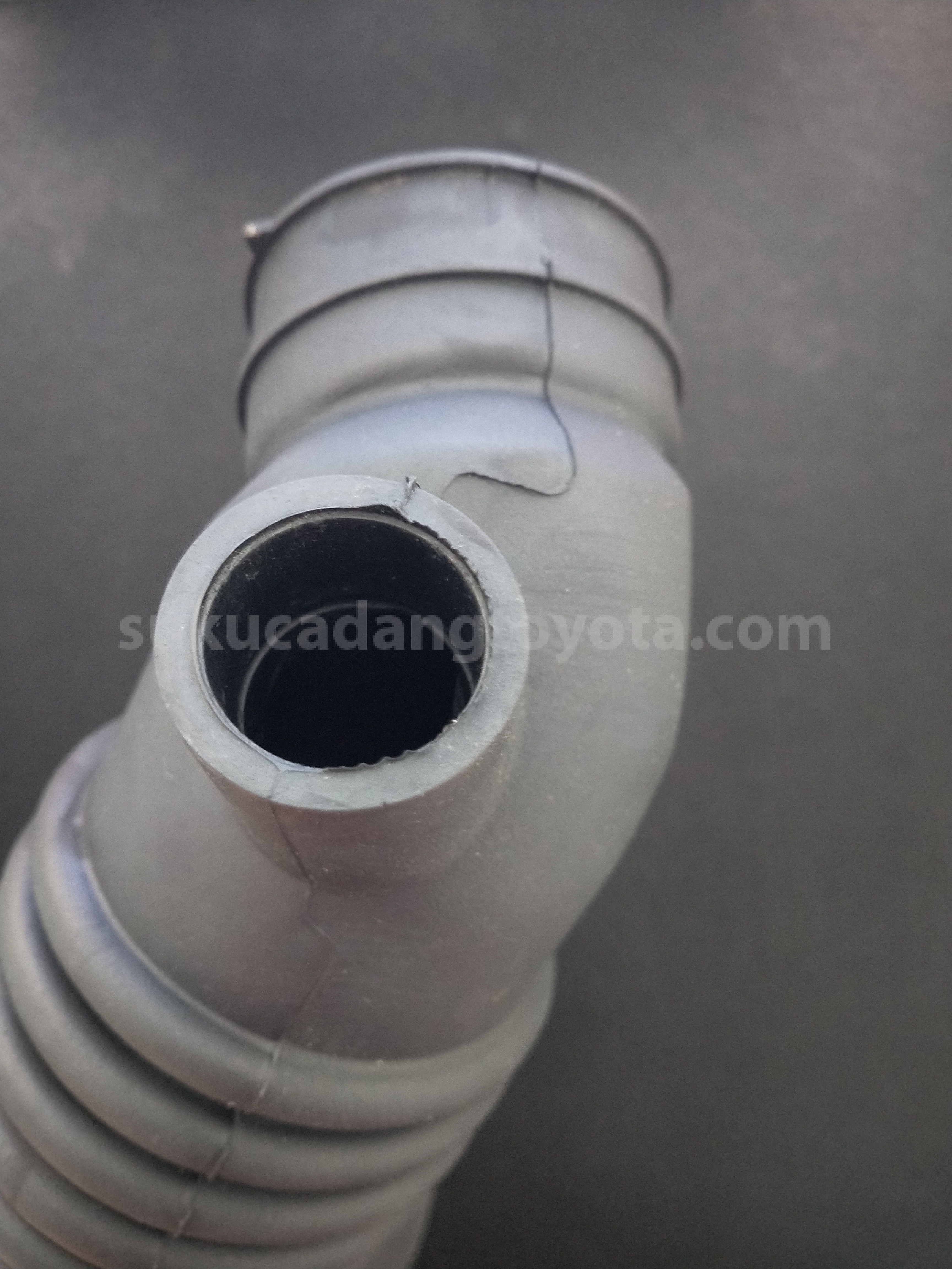 178810L061 HOSE, AIR CLEANER - TOYOTA