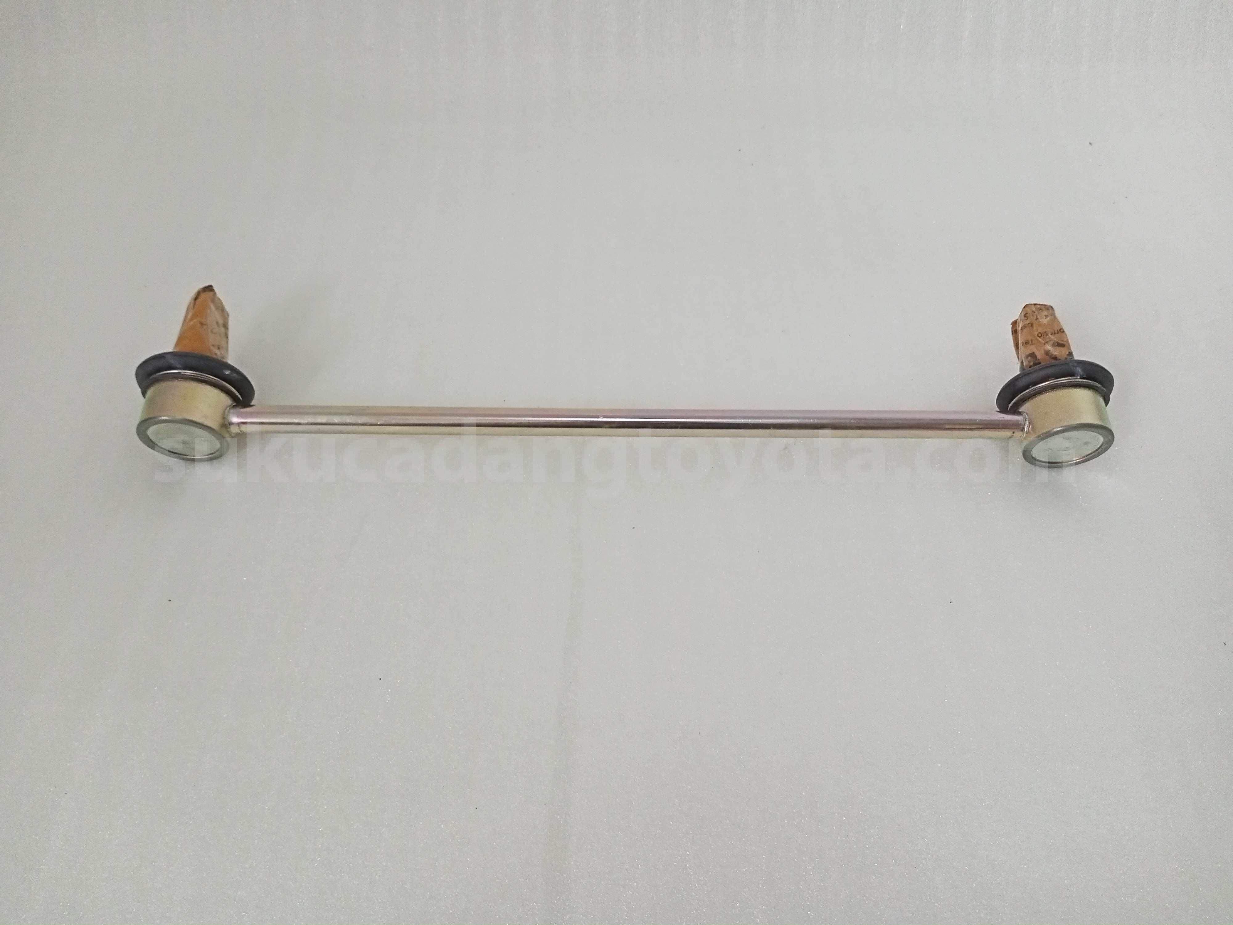 48820BZ060 LINK AS FR STABILIZE - TOYOTA