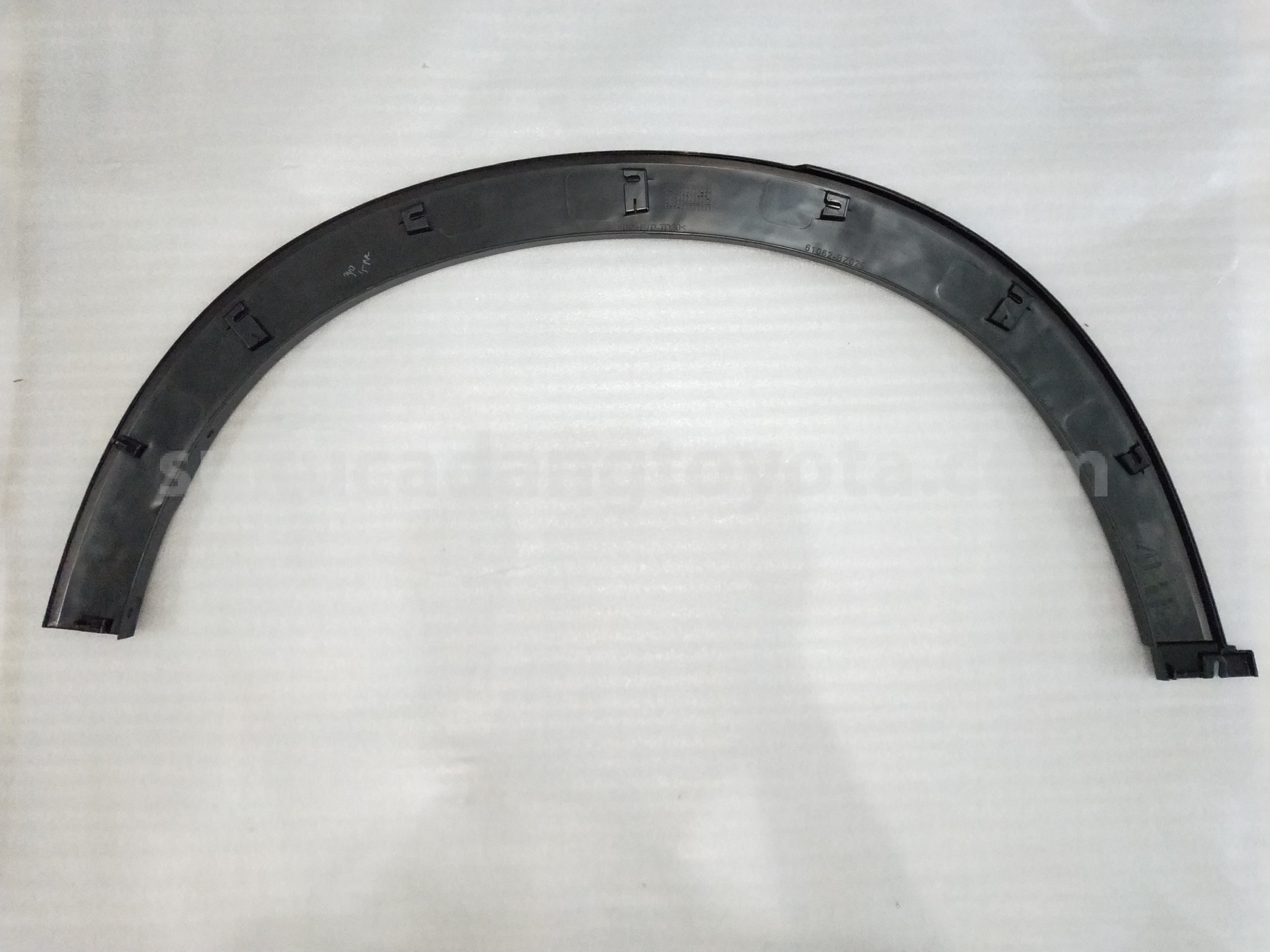 61682BZ030 EXTENSION, RR WHL LH - TOYOTA