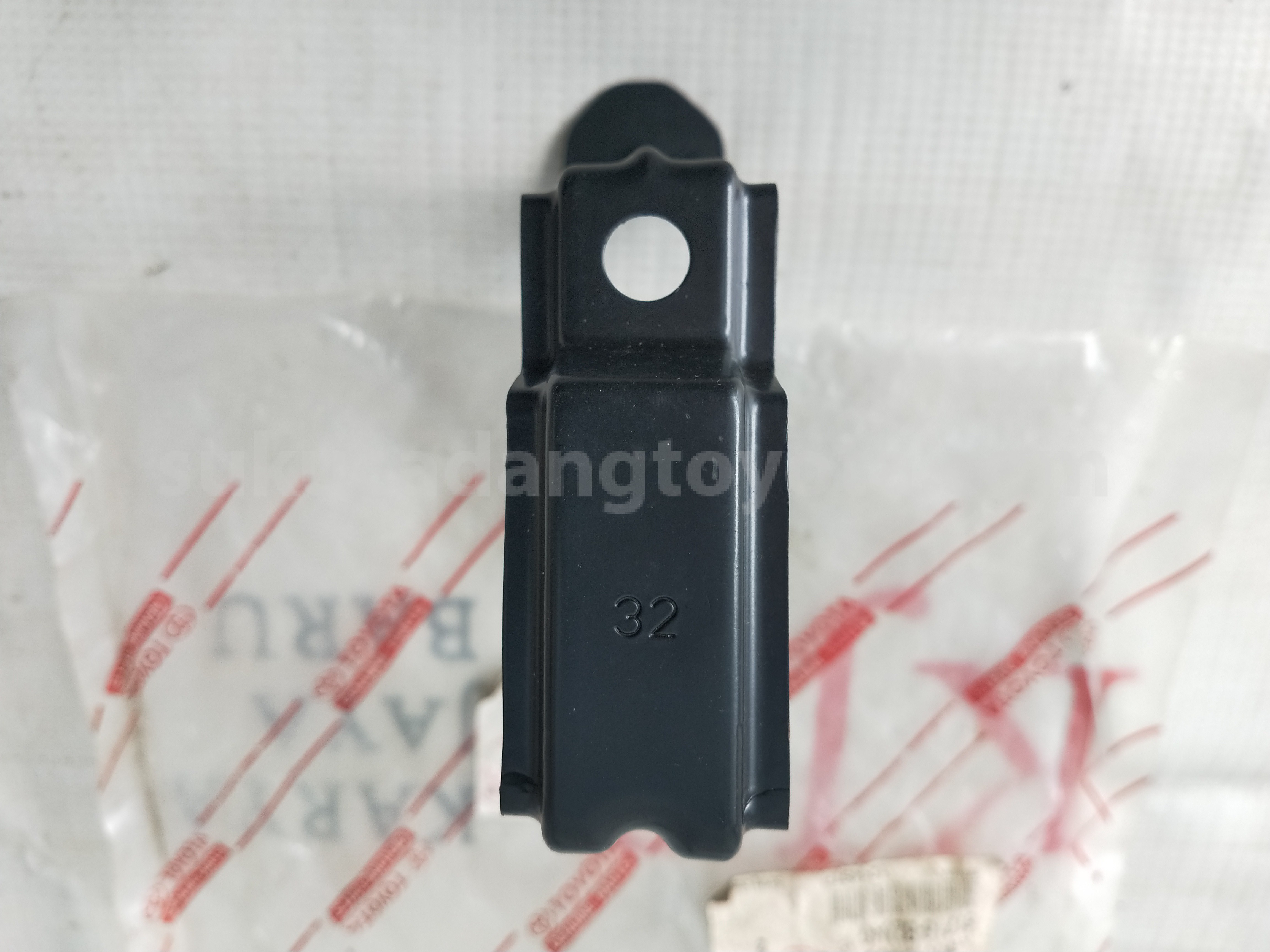 61718BZ040 REINFORCEMENT,QTR,LH - TOYOTA