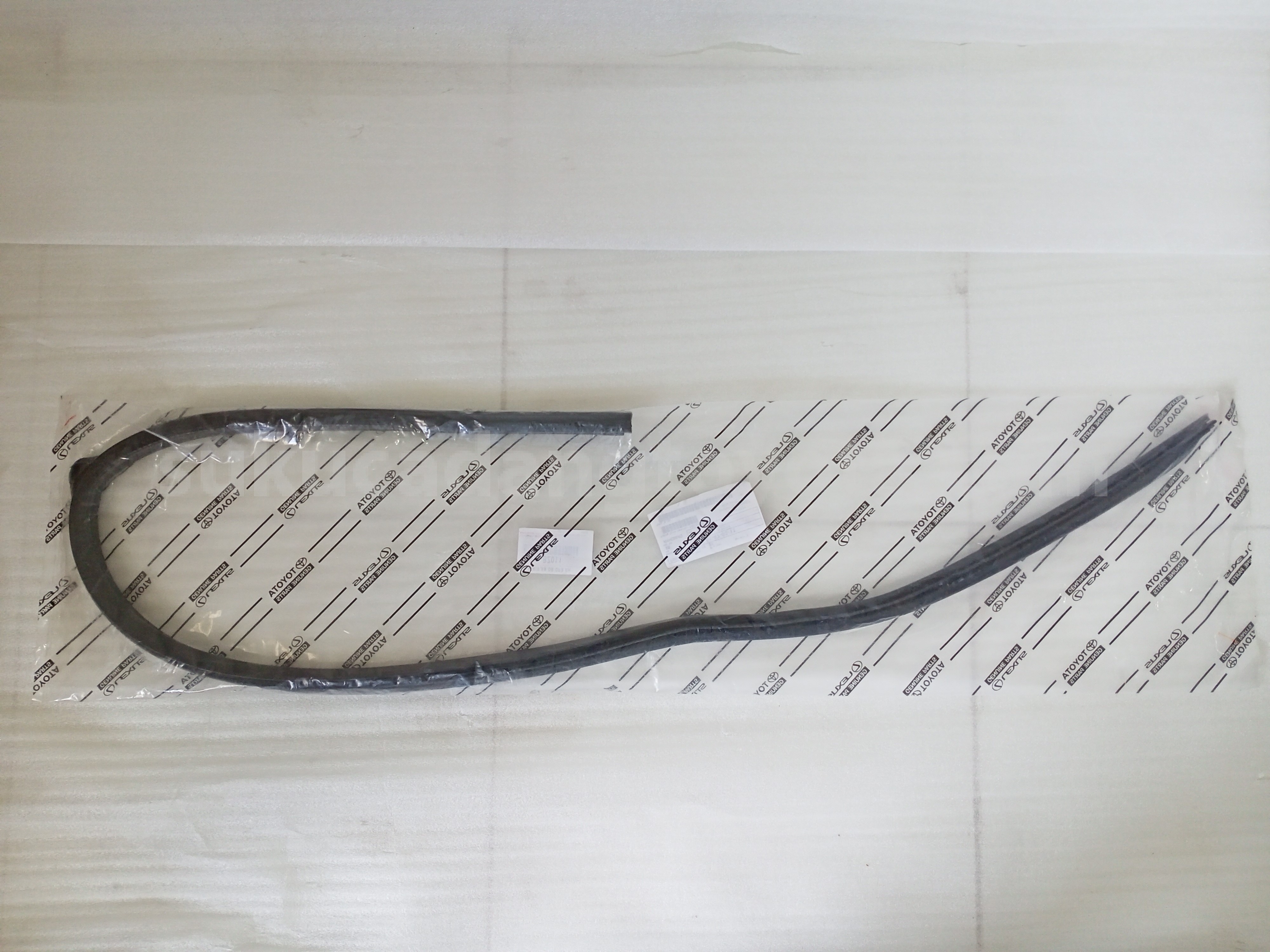 62311BZ011 W/STRIP,FR DR OPR RH - TOYOTA