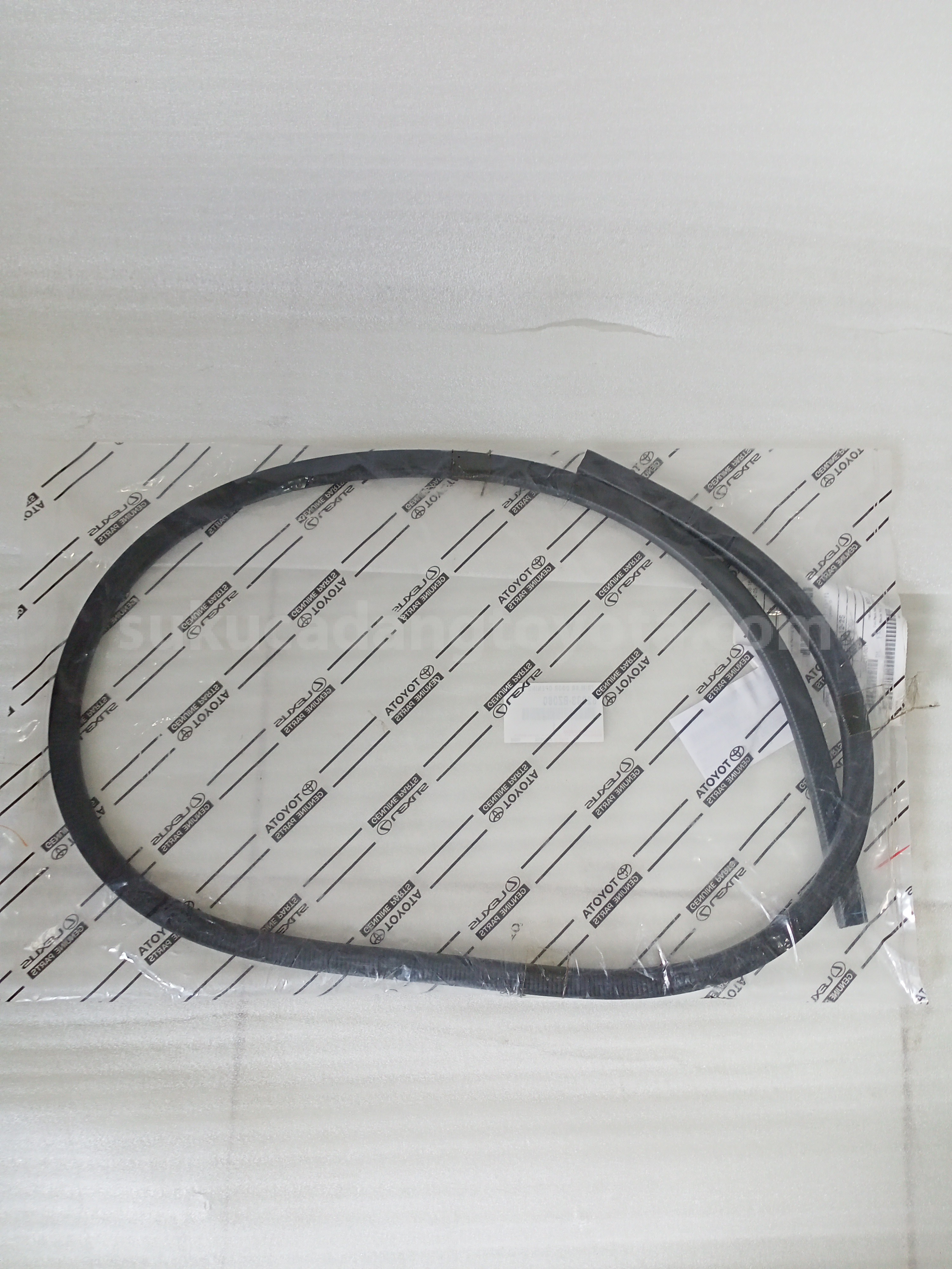 62333BZ060 TRIM,RR DOOR OPENING - TOYOTA