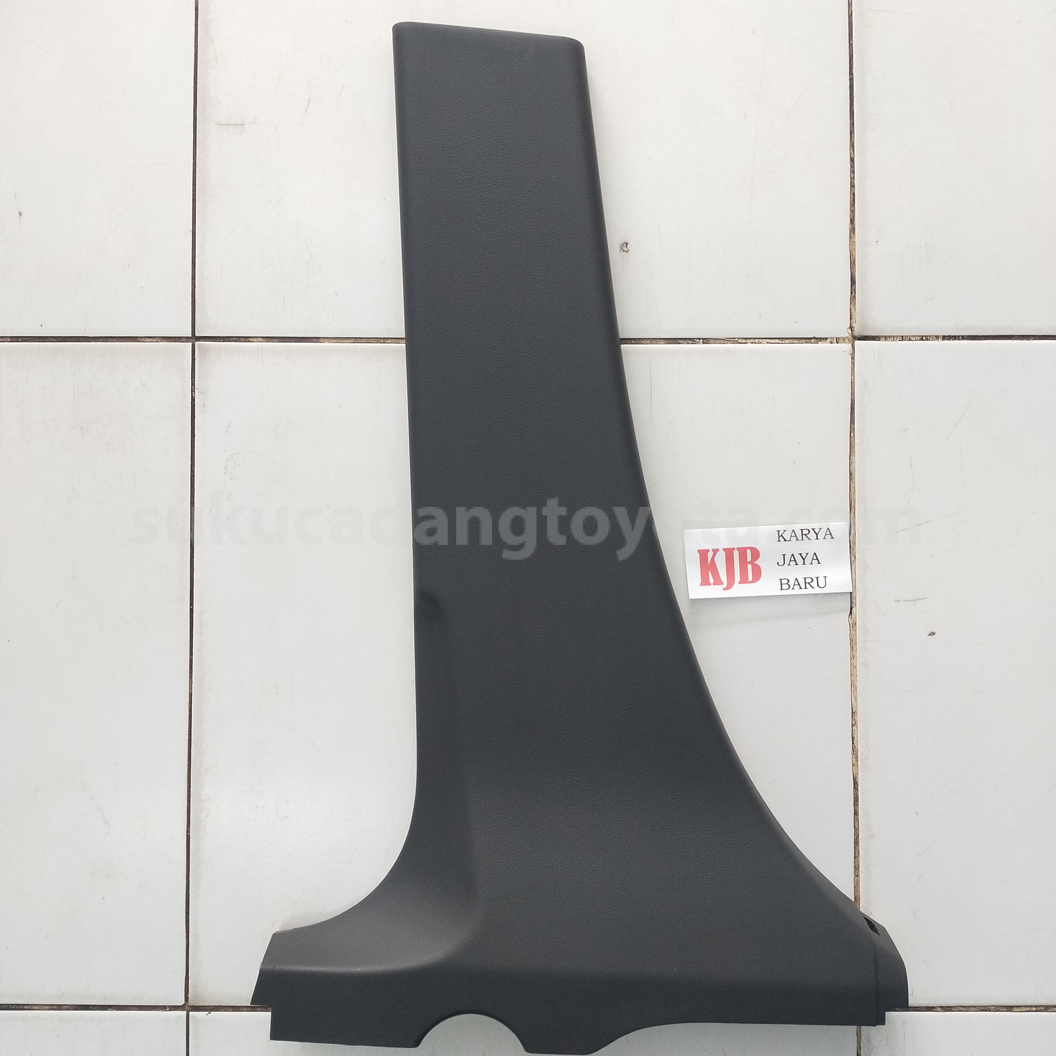 62414BZ190B0 GARNISH CTR PLR LW L - TOYOTA