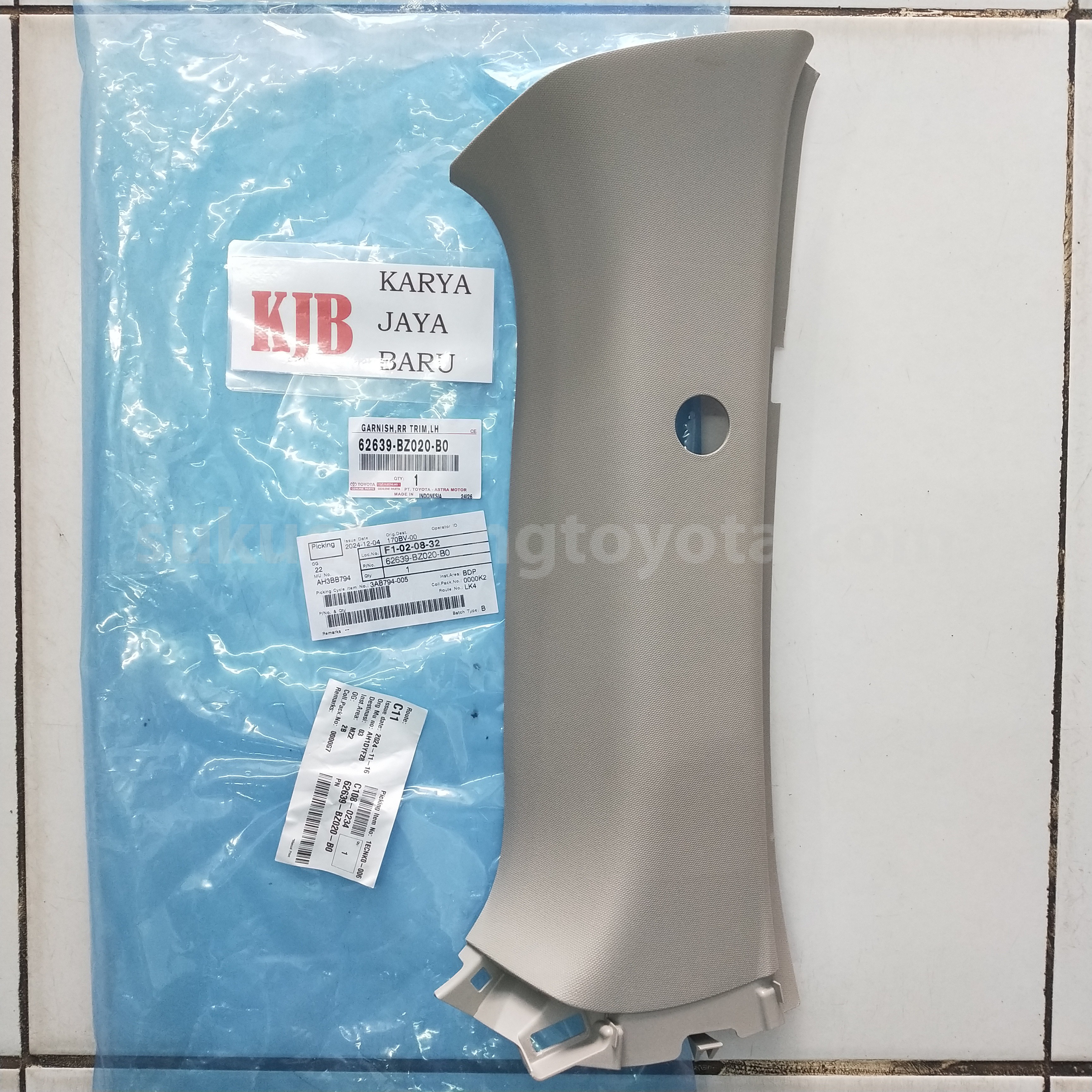 62639BZ020B0 GARNISH,RR TRIM,LH - TOYOTA