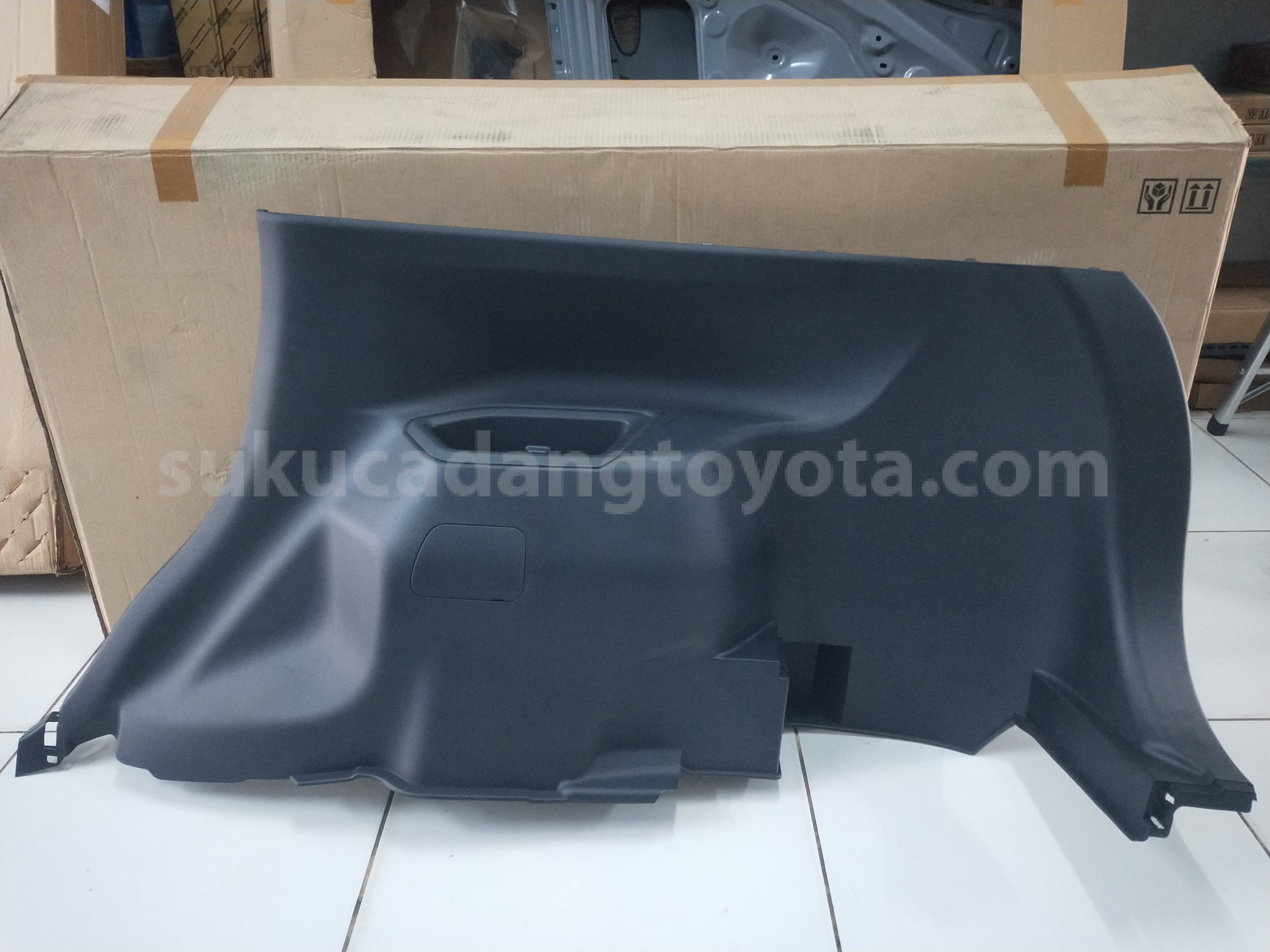 64730BZ380C0 PANEL AS DECK TRM RH - TOYOTA
