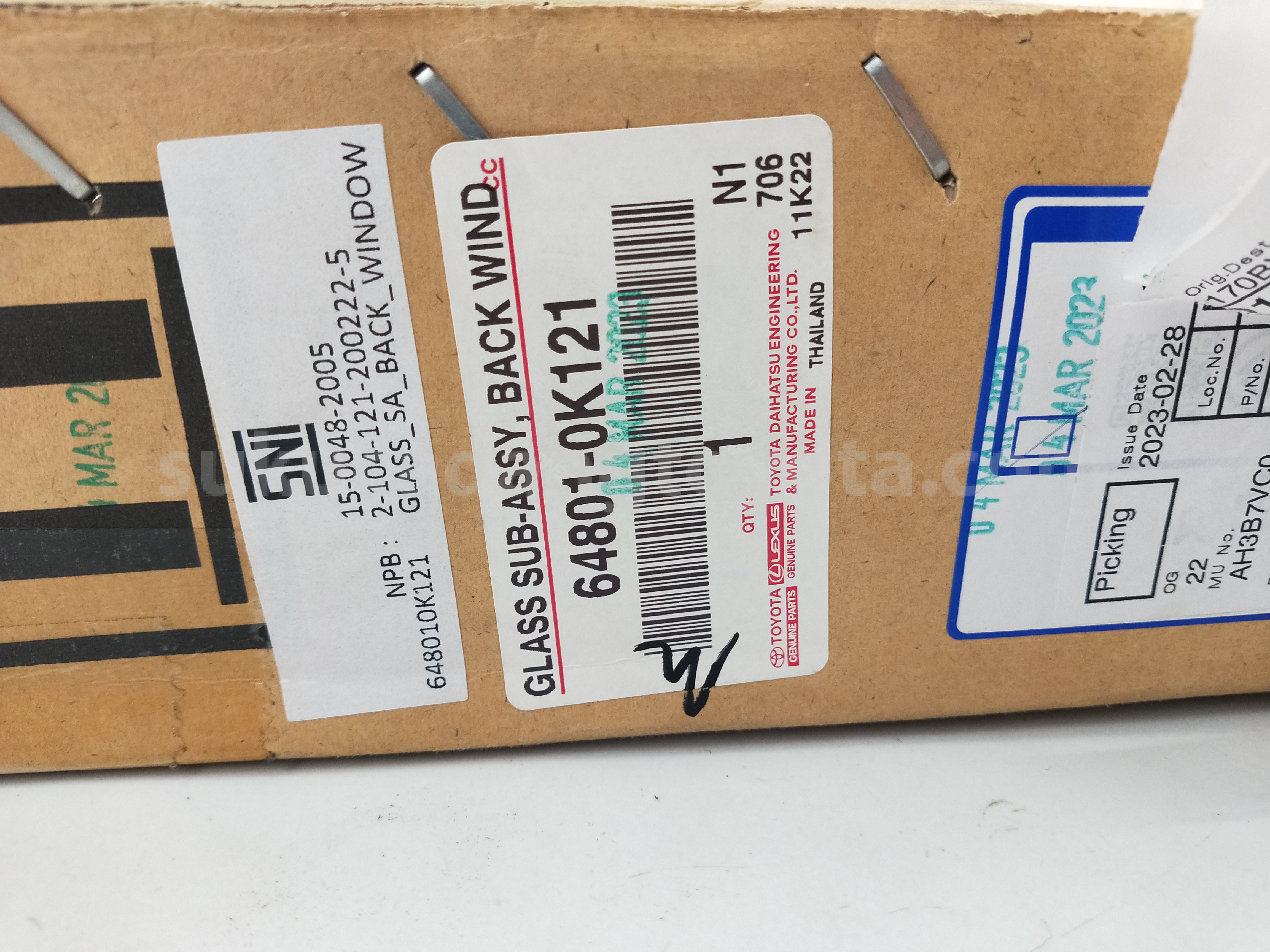 648010K121 GLASS SUB-ASSY, BACK - TOYOTA
