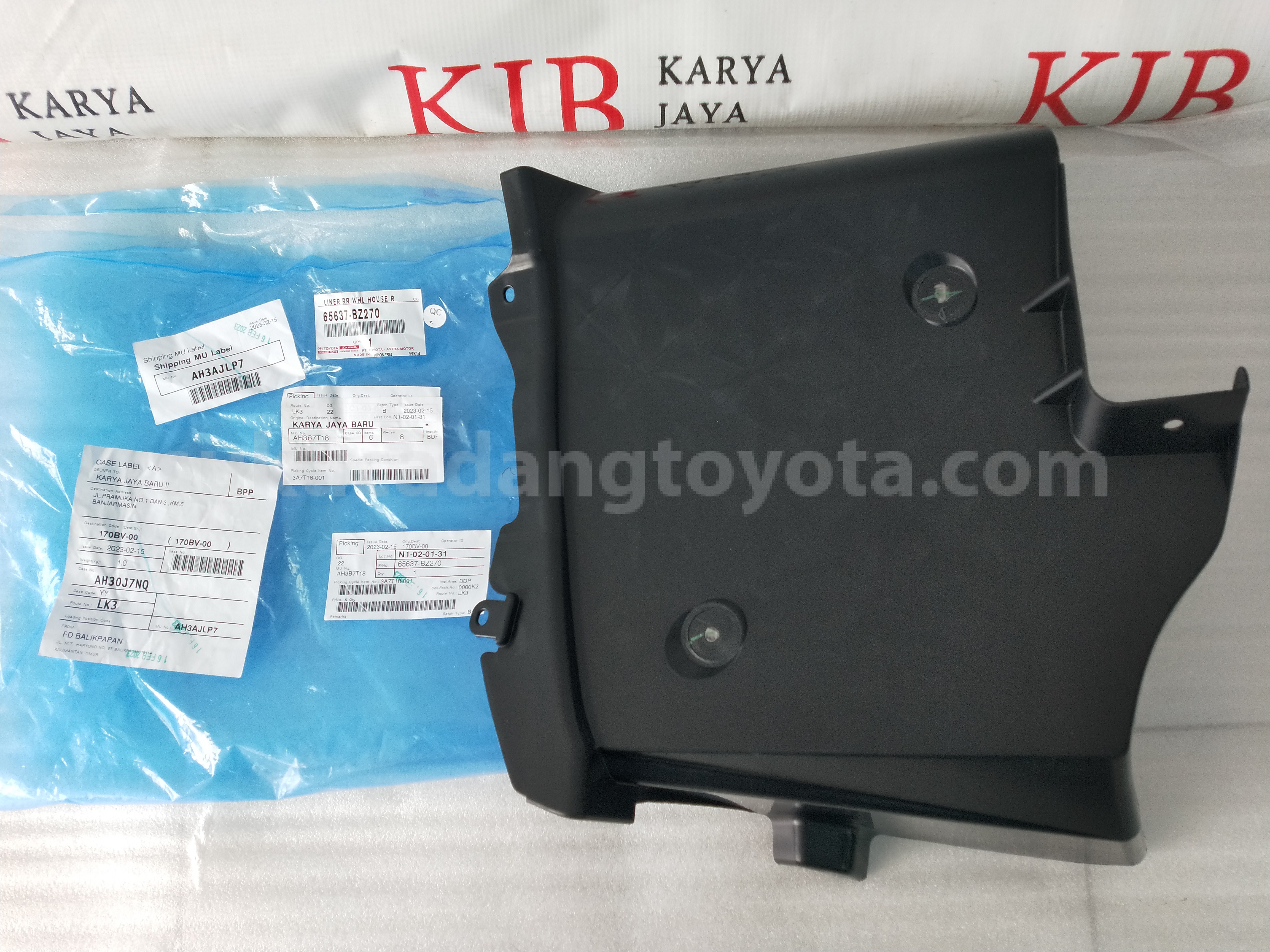 65637BZ270 LINER RR WHL HOUSE R - TOYOTA