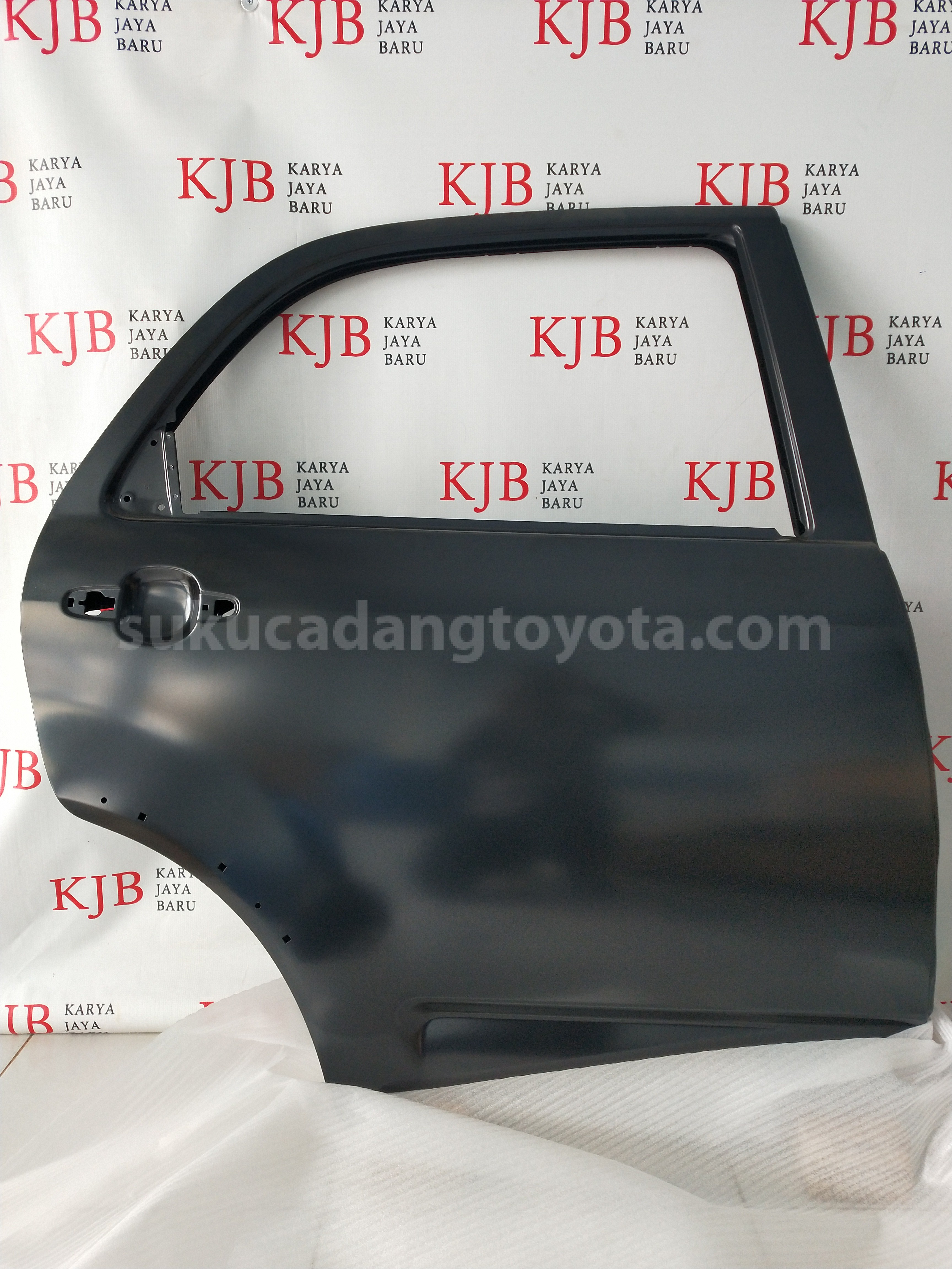 67003BZ140 PANEL S/A RR DOOR RH - TOYOTA
