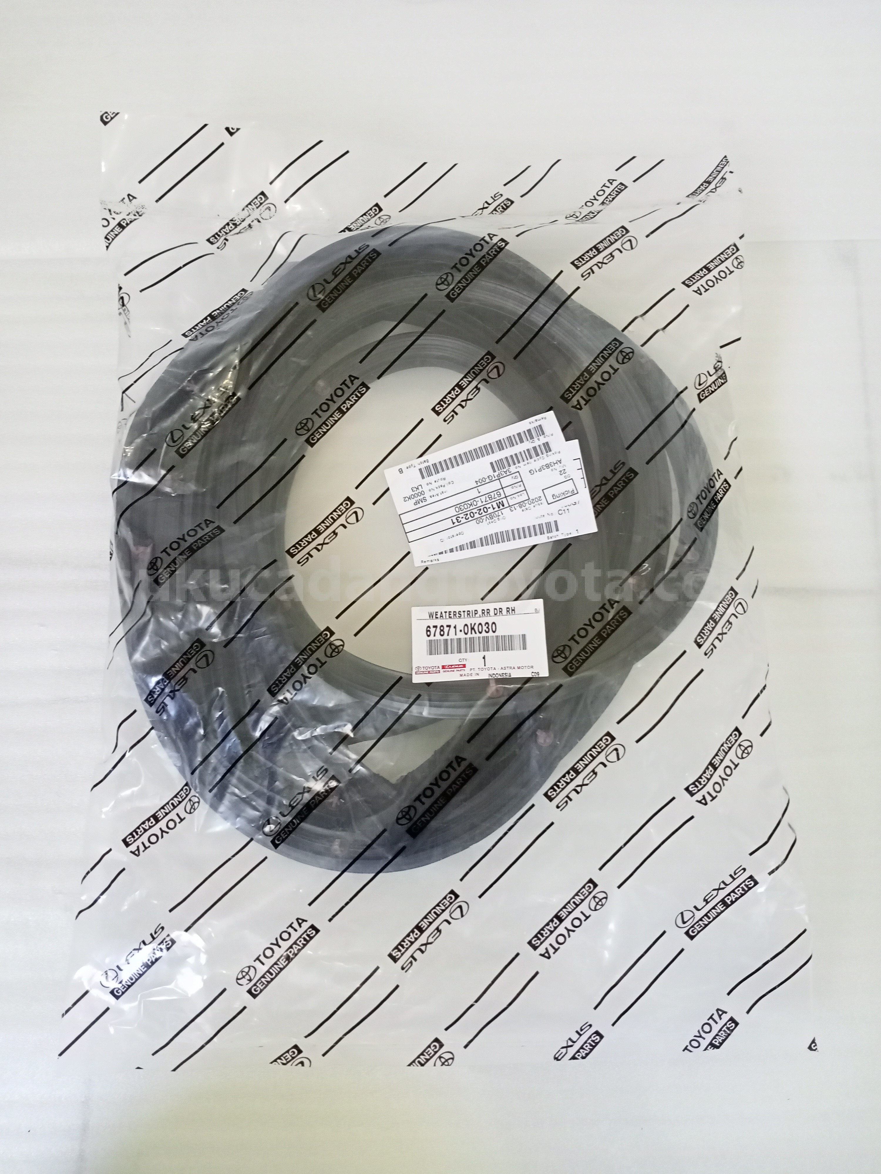 678710K030 WEATERSTRIP,RR DR RH - TOYOTA