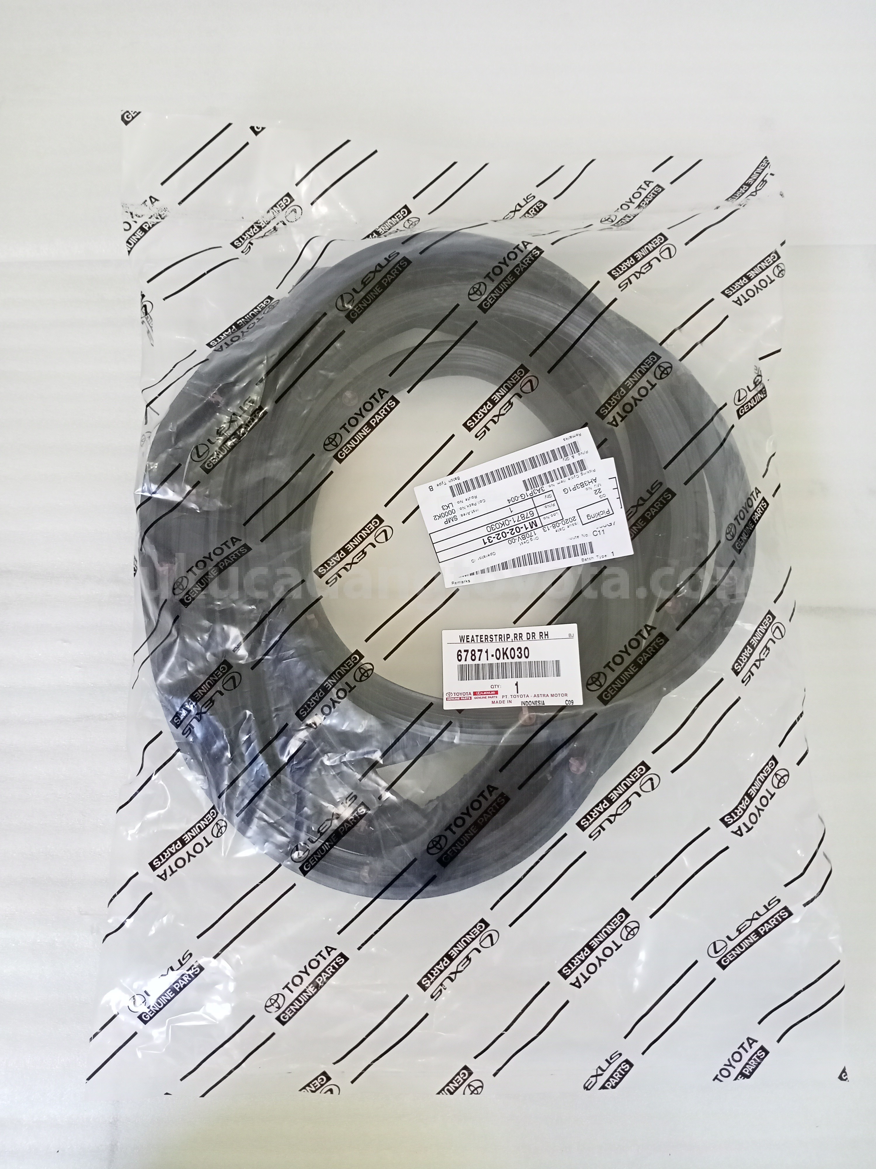678710K030 WEATERSTRIP,RR DR RH - TOYOTA