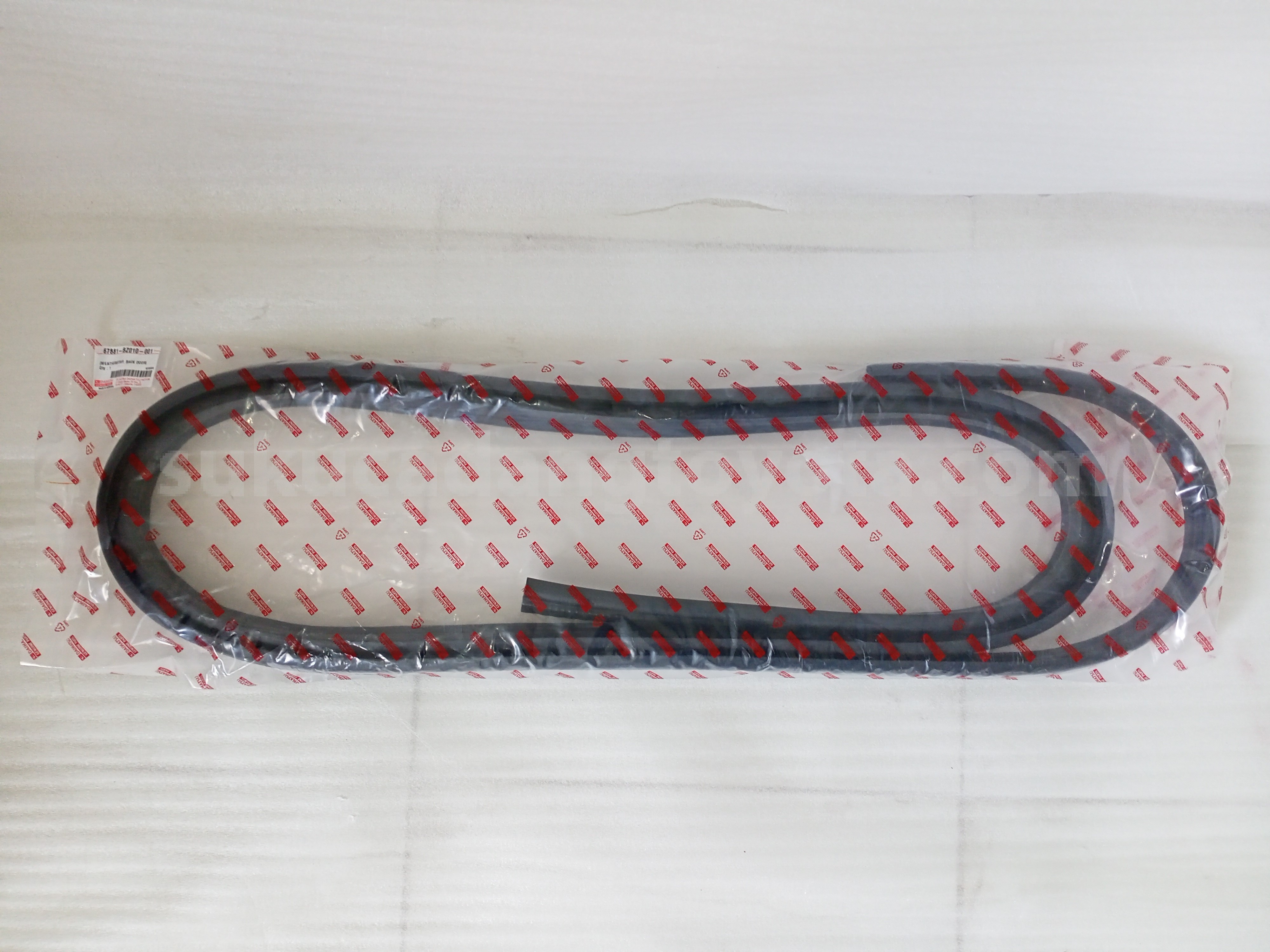 67881BZ010 WEATHERSTRIP,BACK DR - TOYOTA