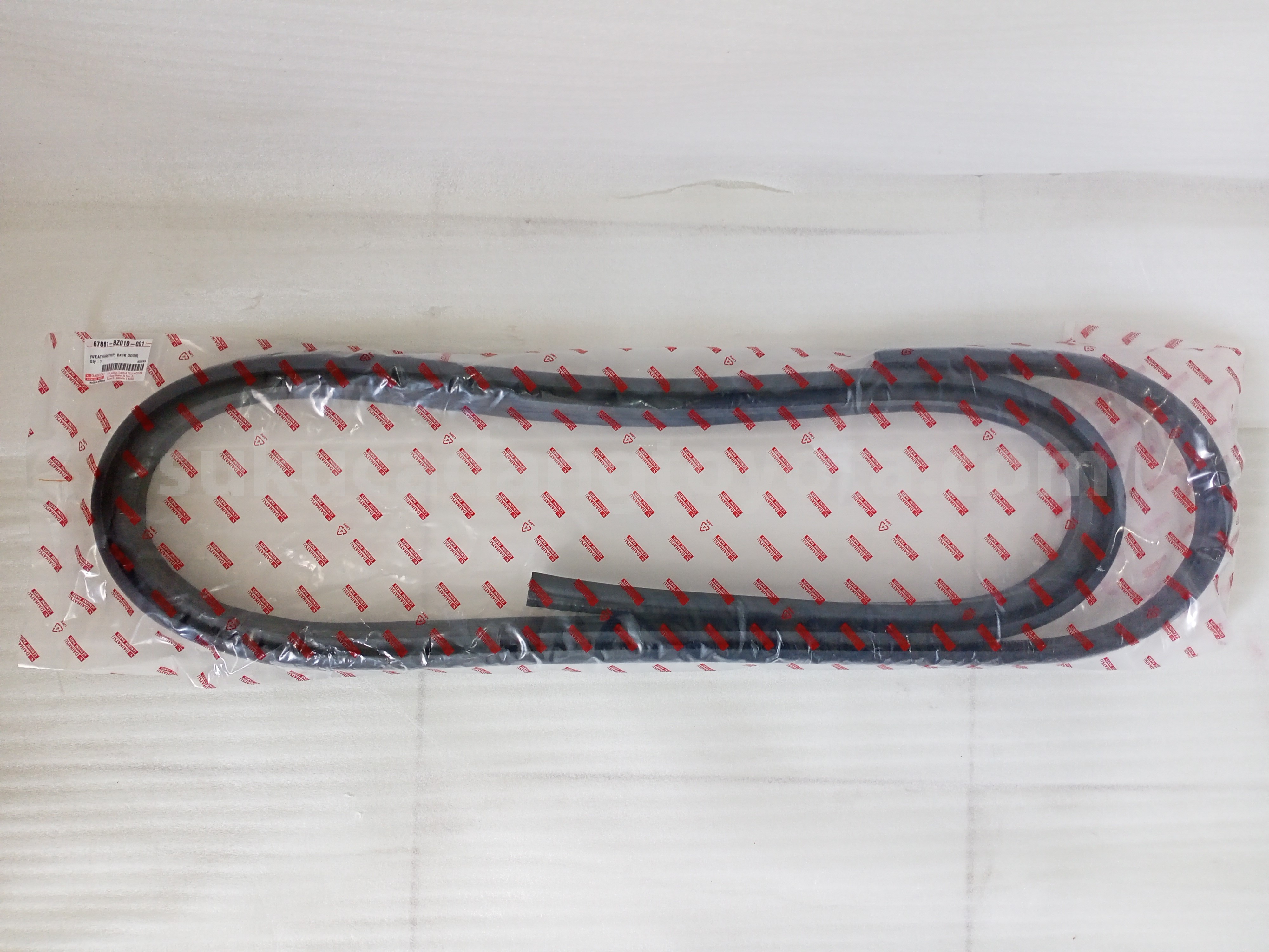 67881BZ010 WEATHERSTRIP,BACK DR - TOYOTA