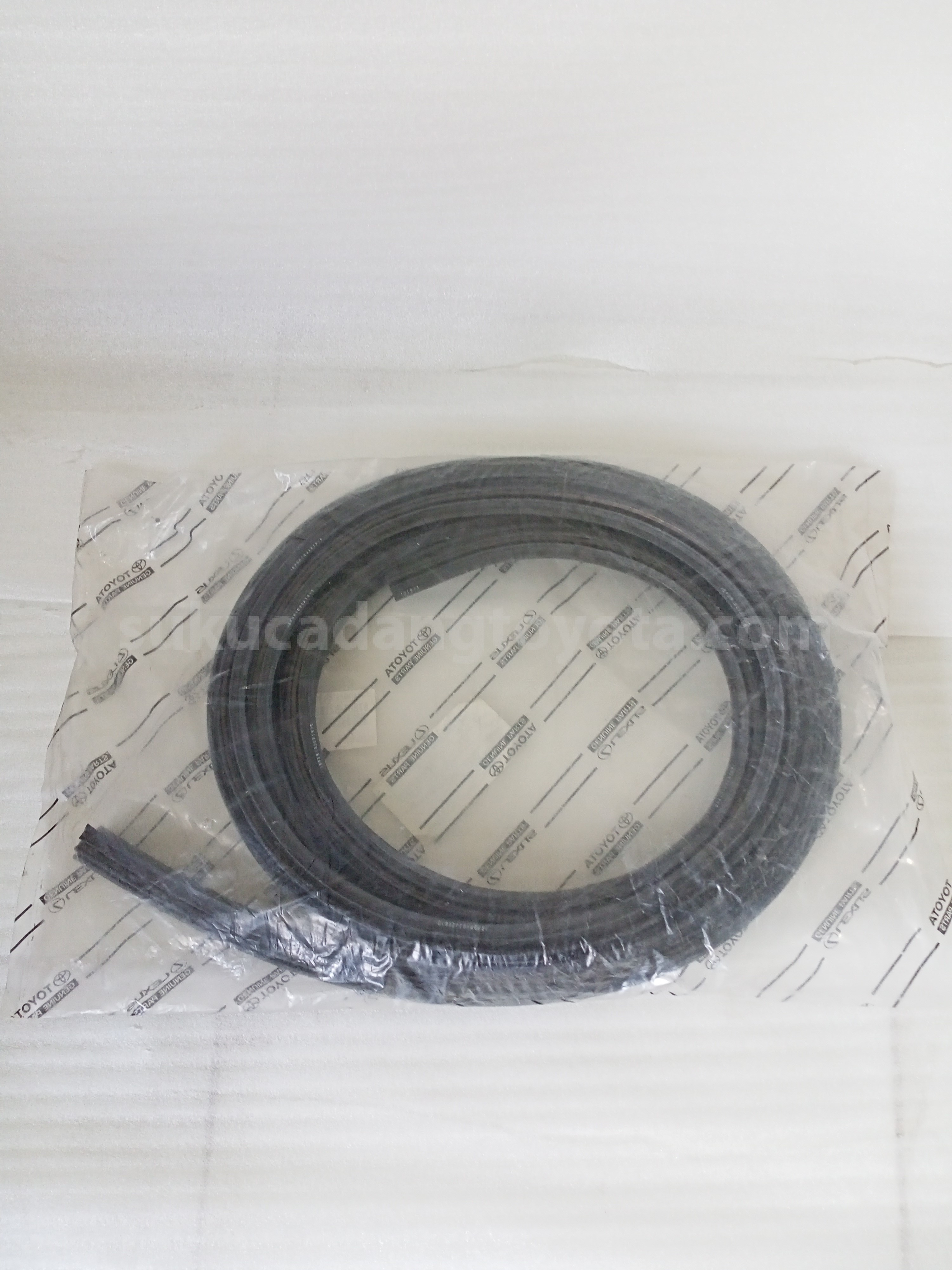 67881BZ160 WEATHERSTRIP BACK DR - TOYOTA