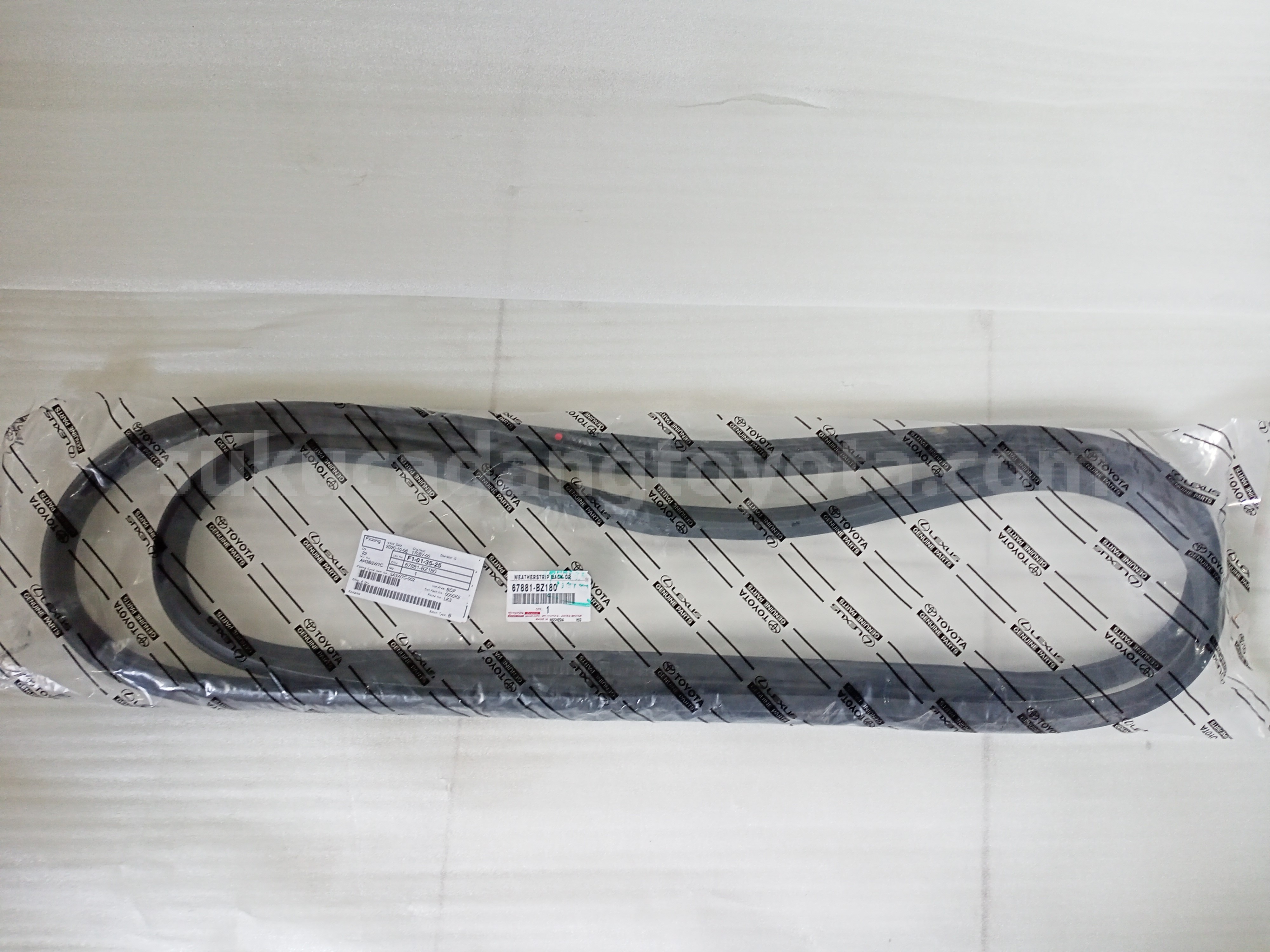 67881BZ180 WEATHERSTRIP BACK DR - TOYOTA