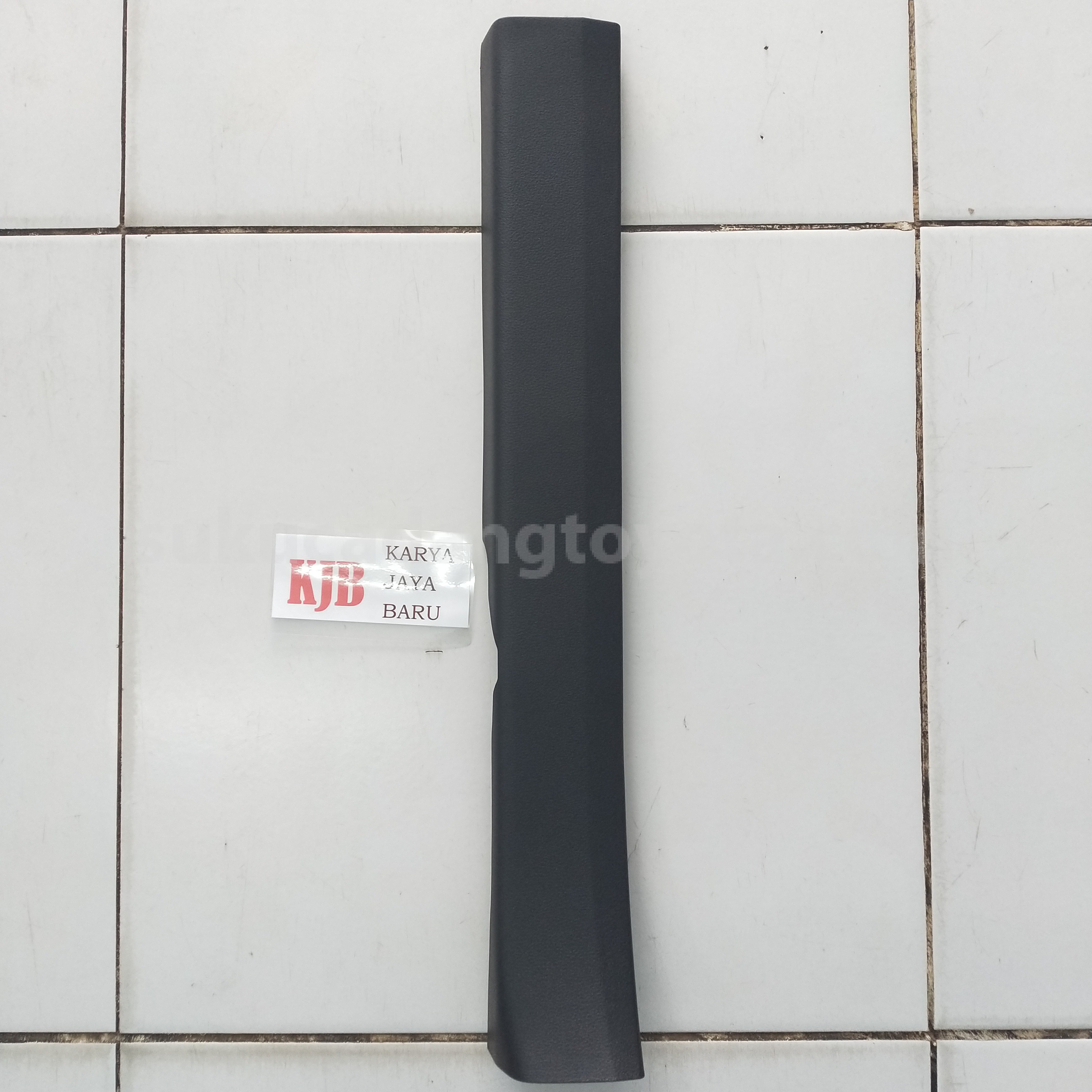 67913BZ140B0 PLATE FR DR SCUFF RH - TOYOTA