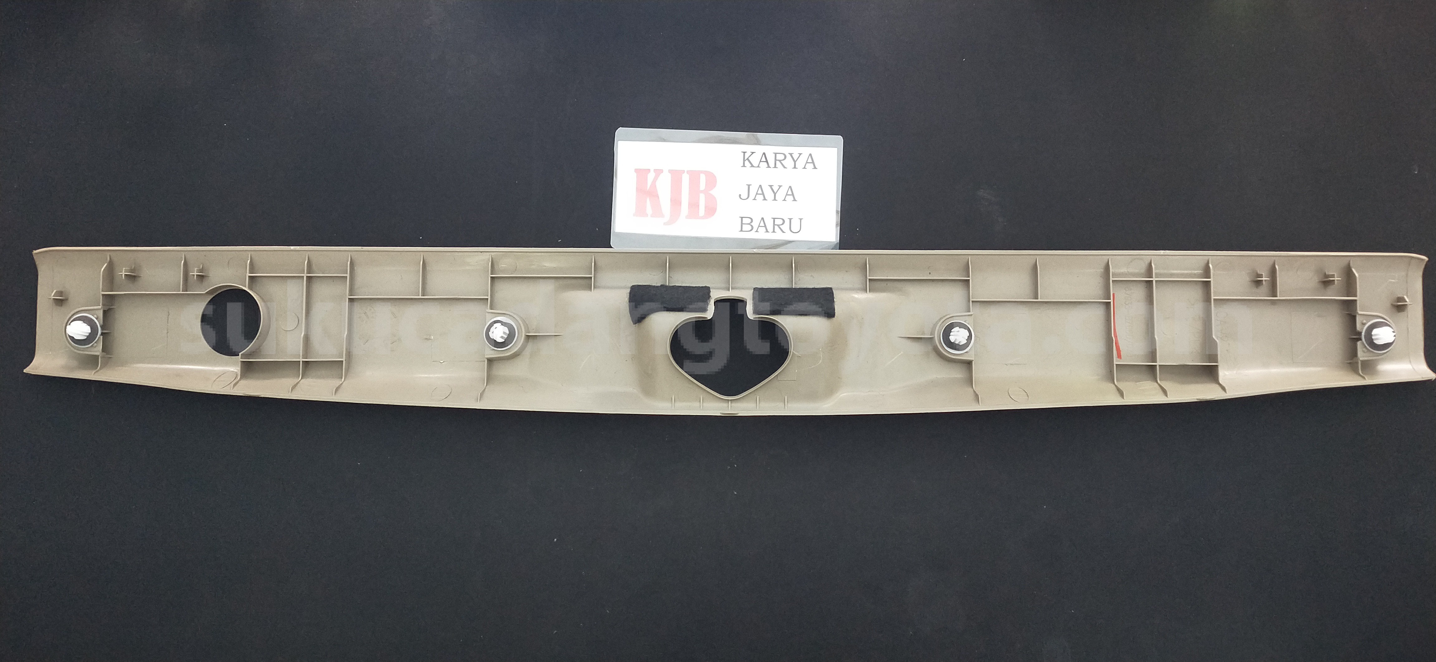 67935BZ070E0 PLATE,BACK DR SCUFF - TOYOTA
