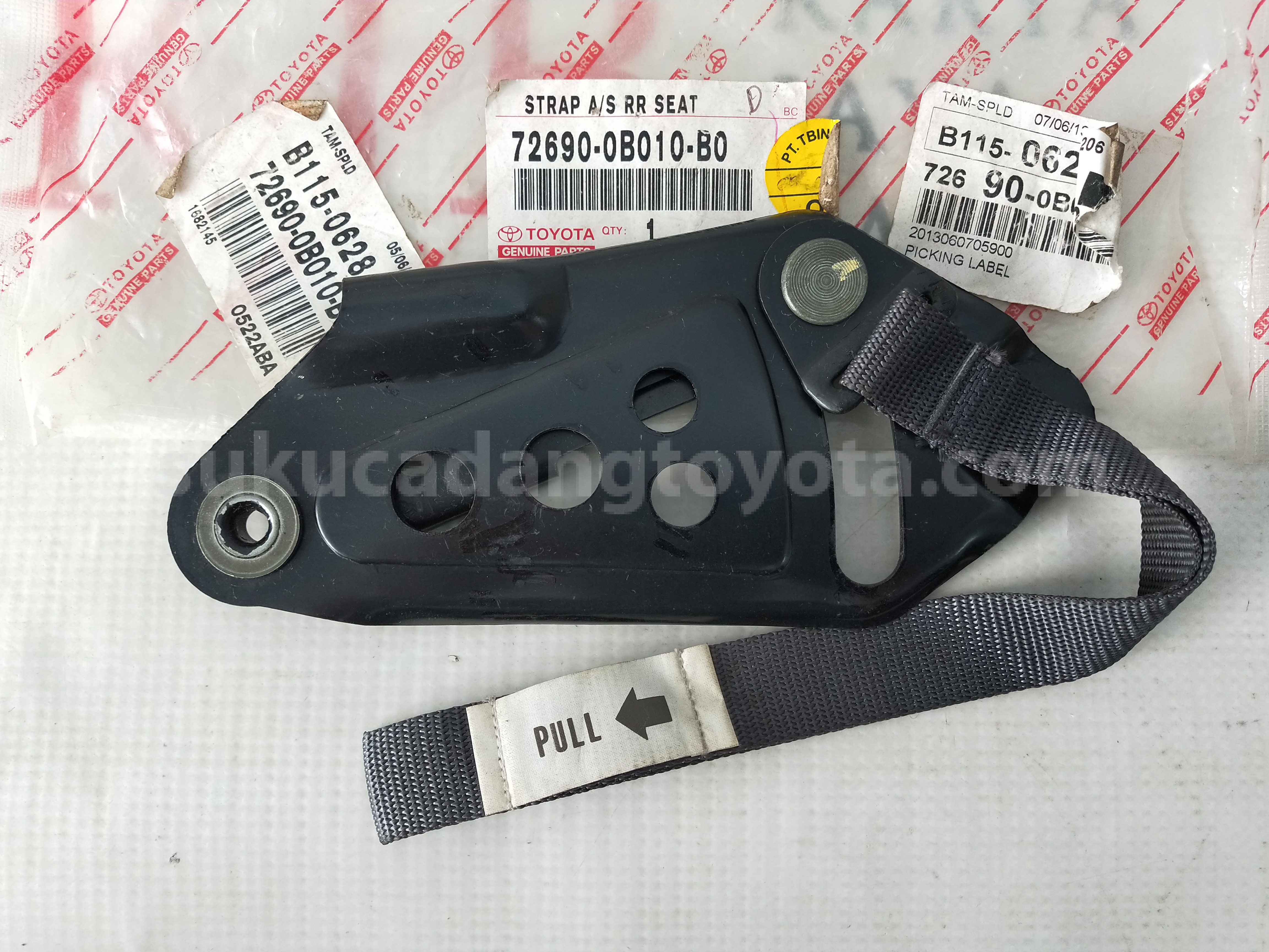 726900B010B0 STRAP A/S RR SEAT - TOYOTA