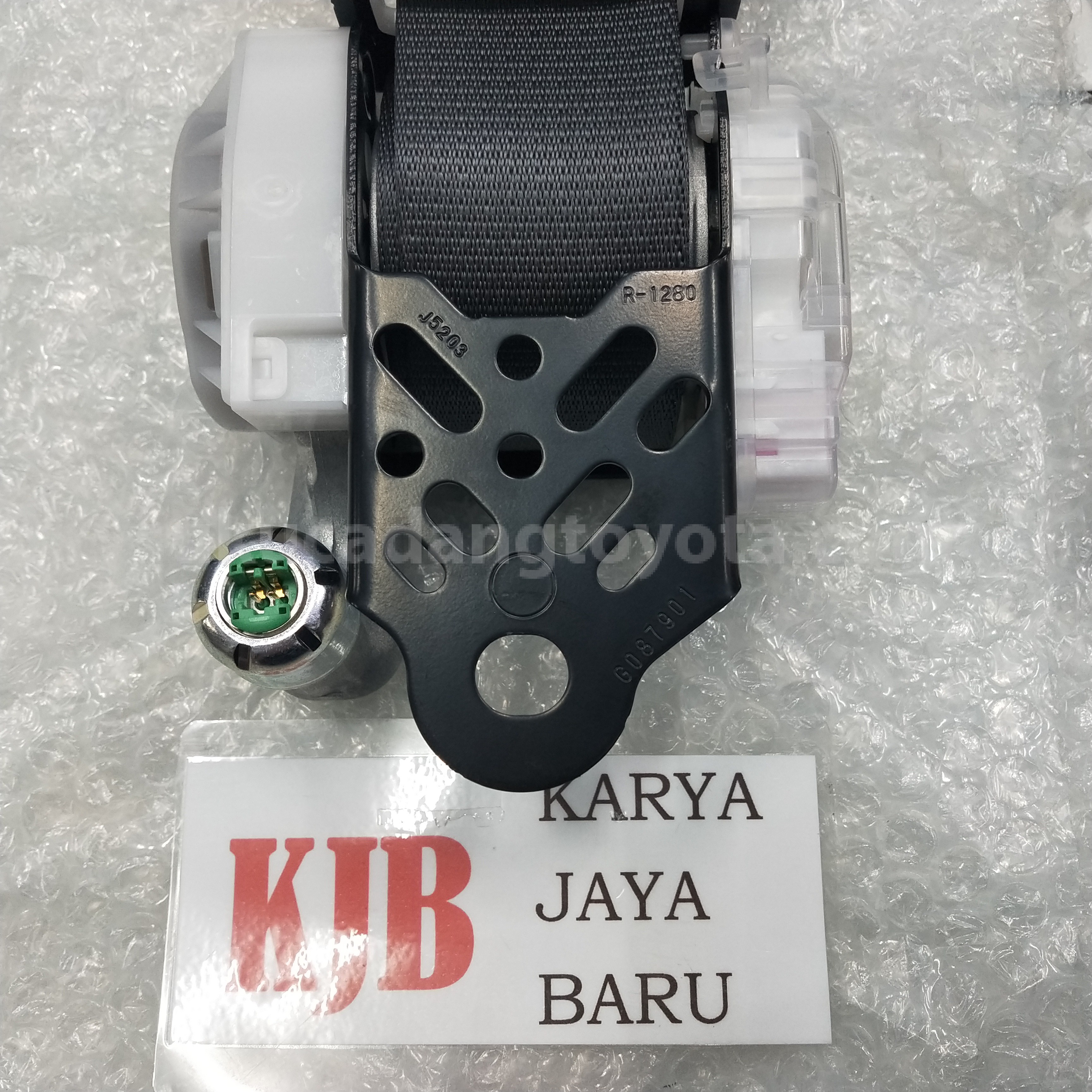 73210BZ531B0 BELT AS FRSEAT OUT R - TOYOTA
