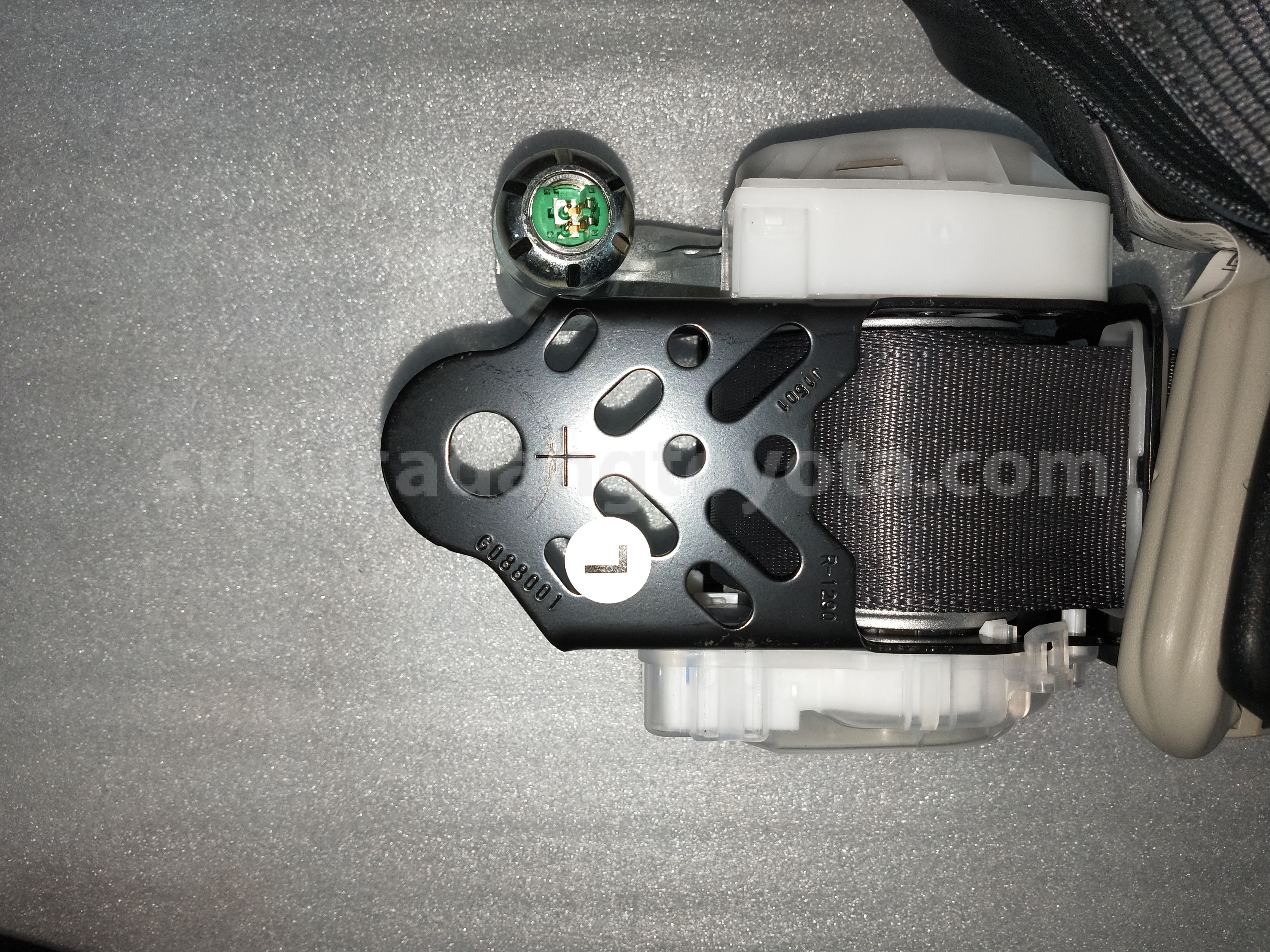 73220BZ341B0 BELT A/S FR SEAT LH - TOYOTA