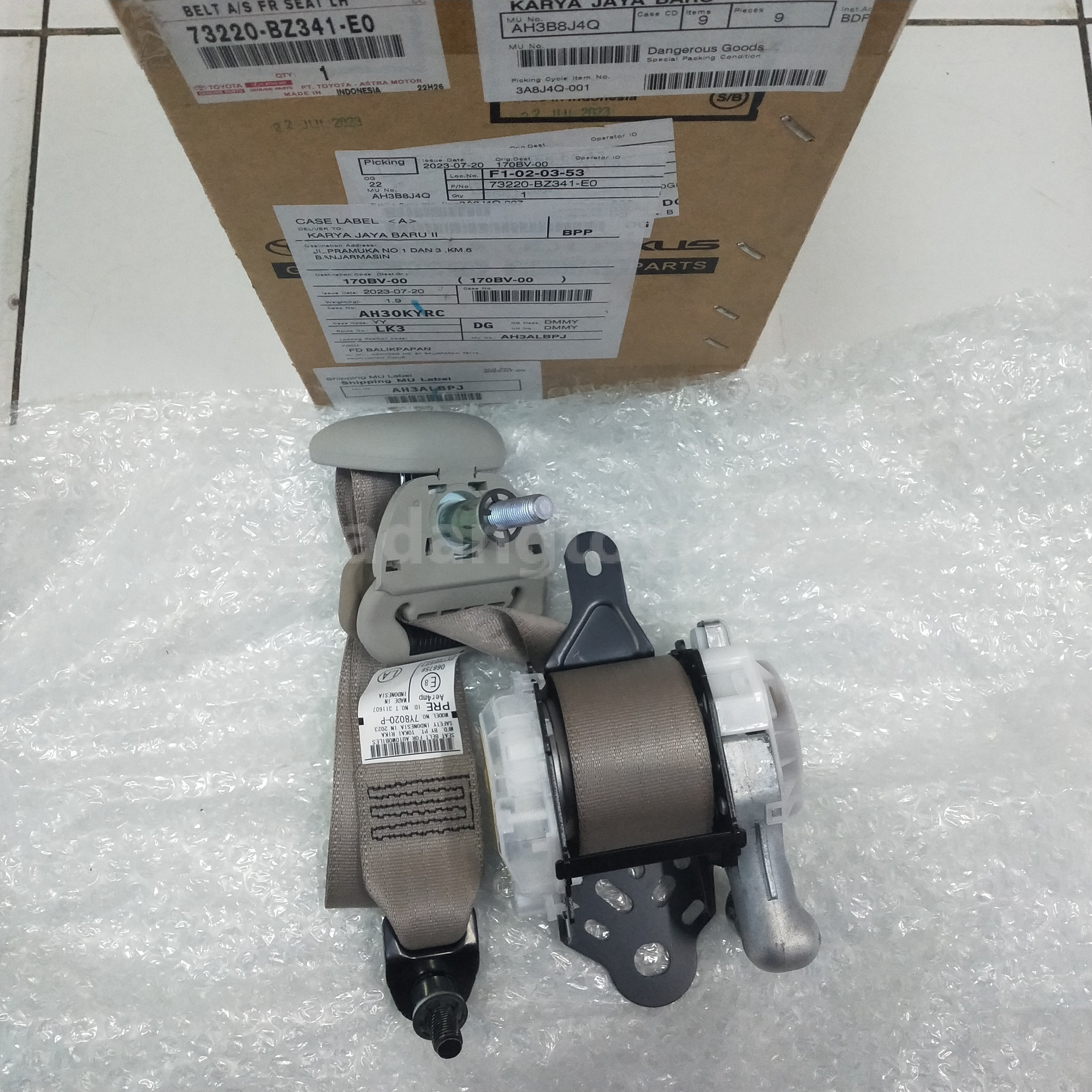 73220BZ341E0 BELT A/S FR SEAT LH - TOYOTA