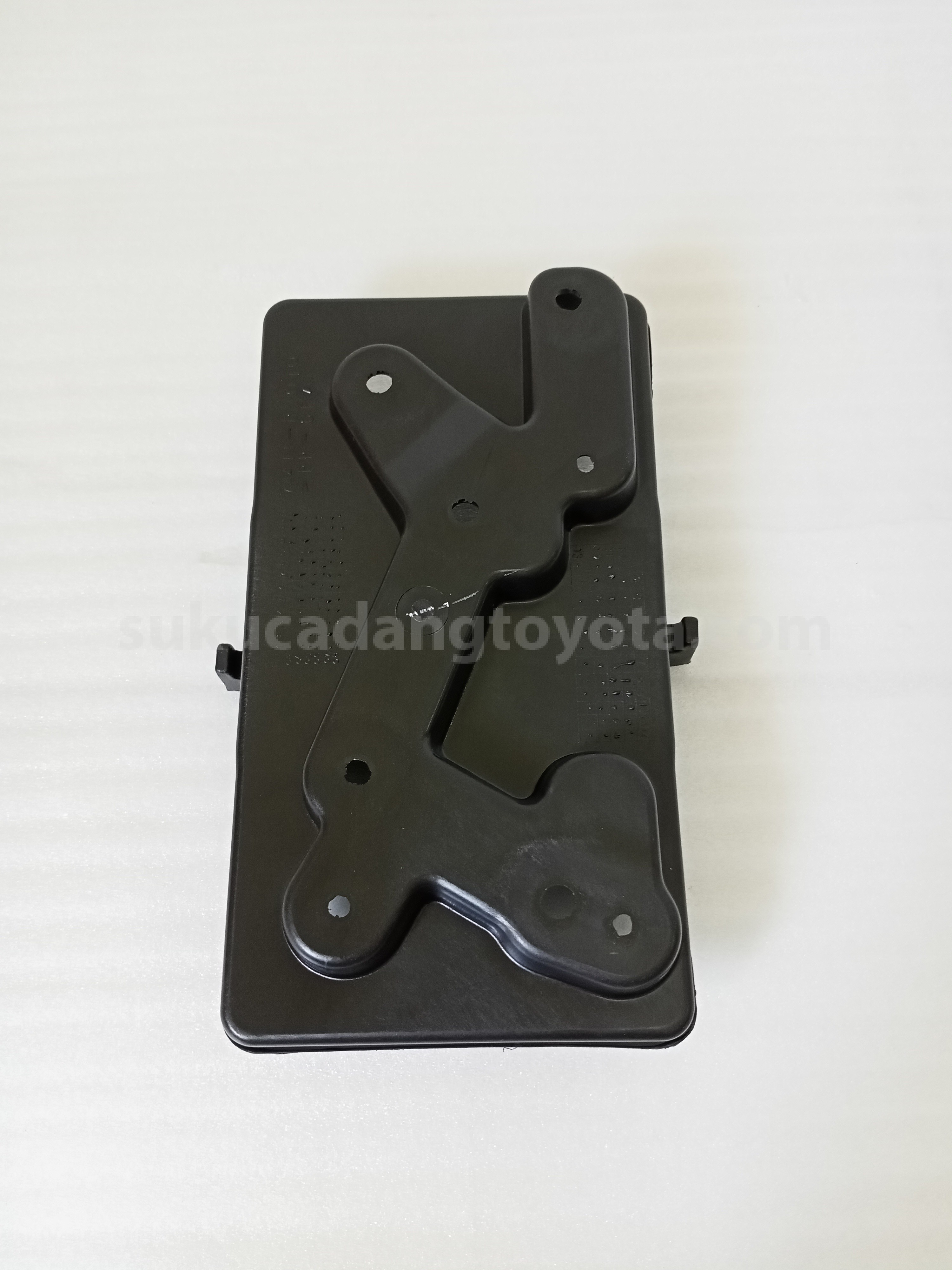 74411BZ010 CARRIER, BATTERY - TOYOTA