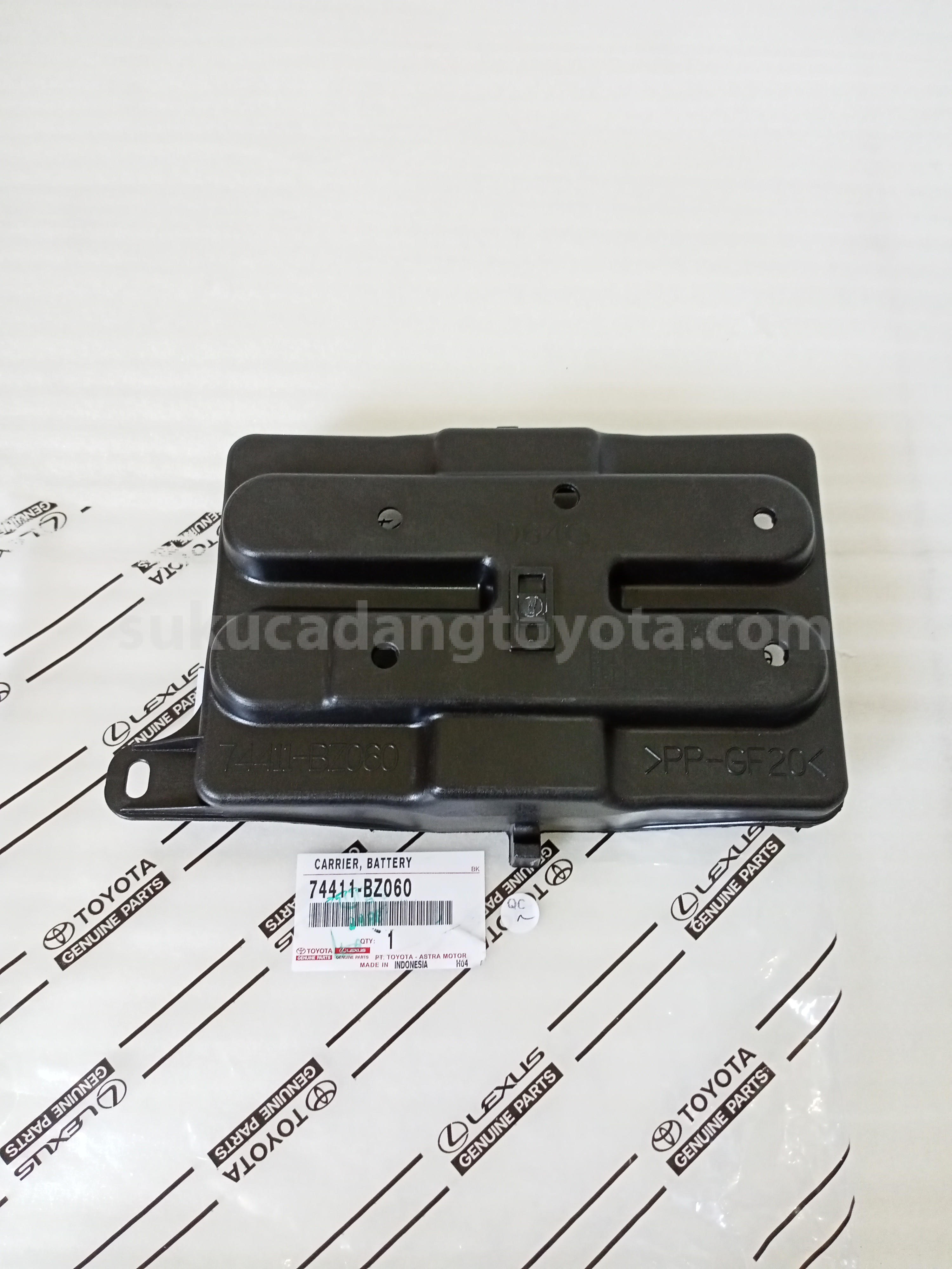 74411BZ060 CARRIER, BATTERY - TOYOTA