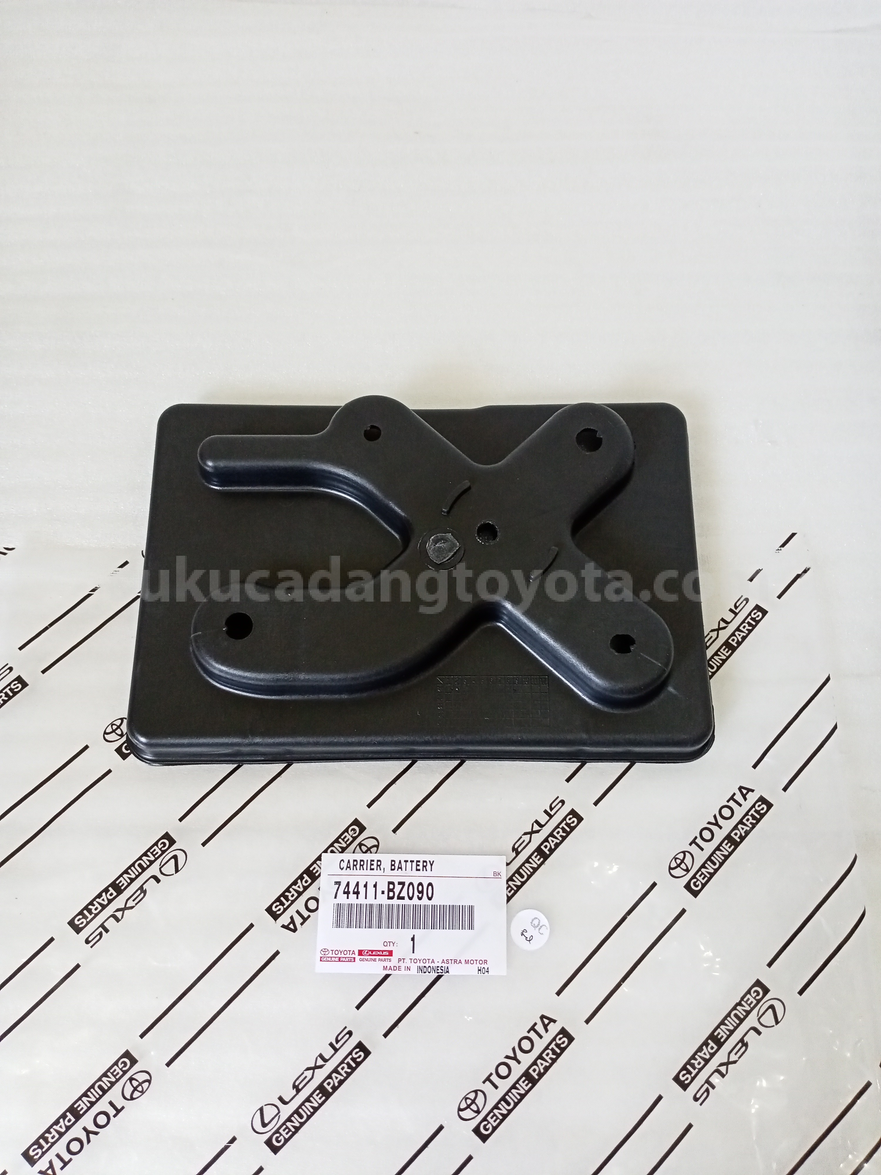 74411BZ090 CARRIER, BATTERY - TOYOTA