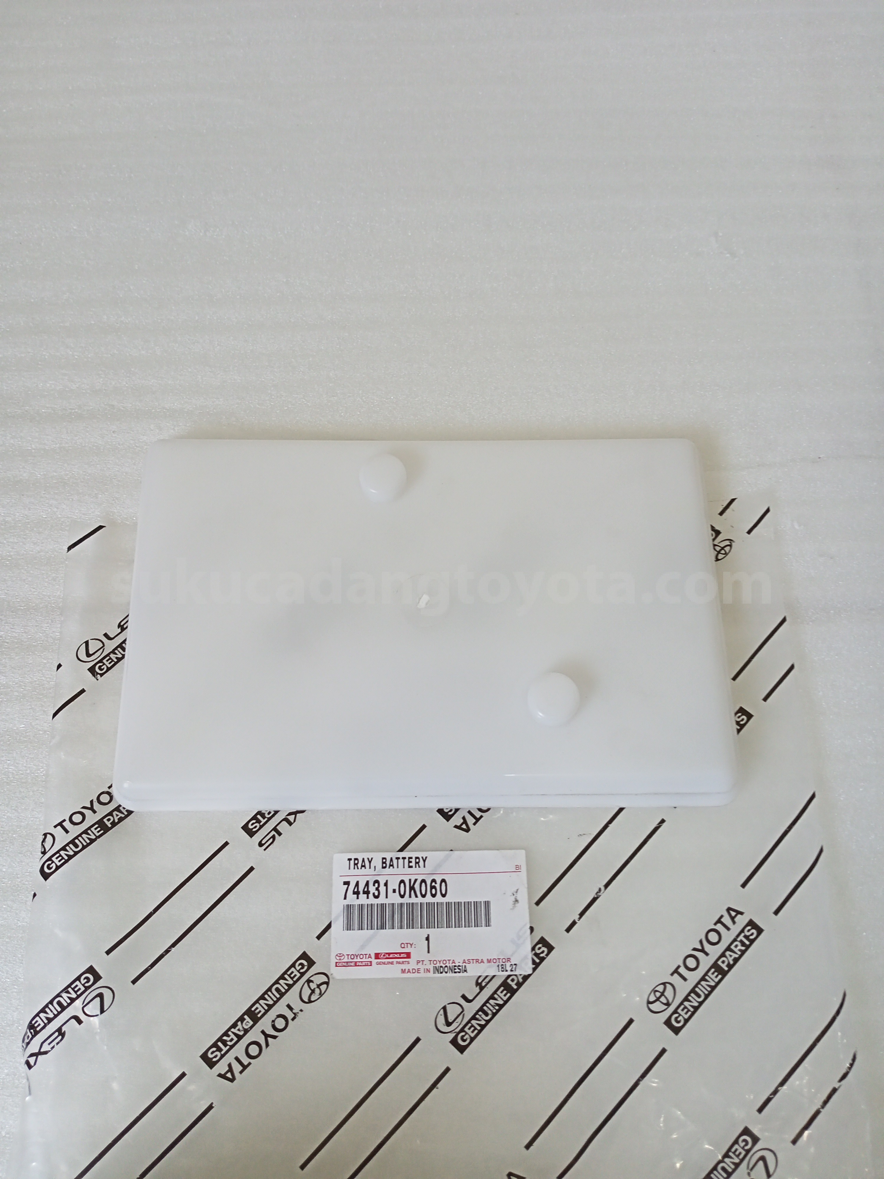 744310K060 TRAY, BATTERY - TOYOTA