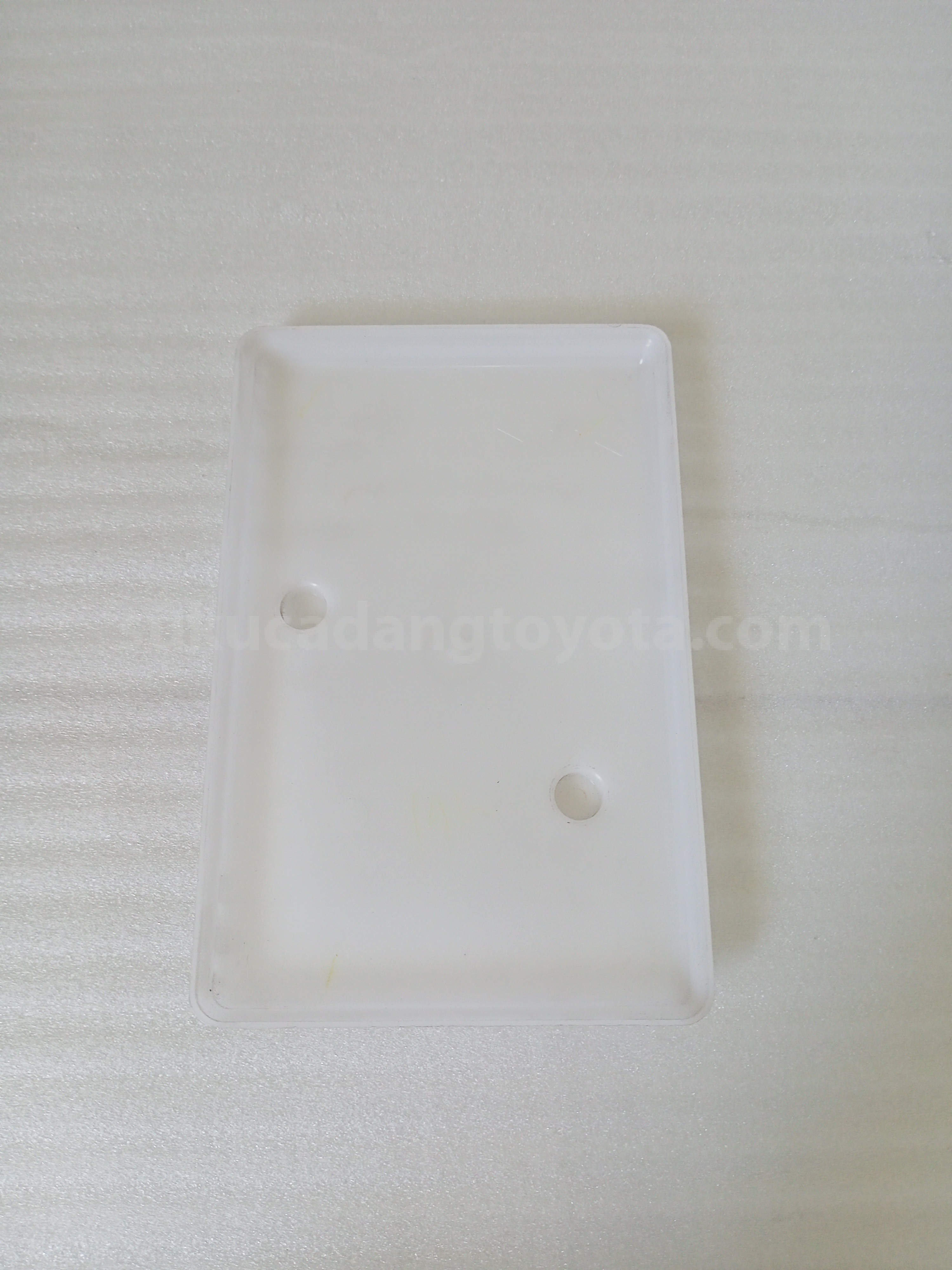 744310K060 TRAY, BATTERY - TOYOTA