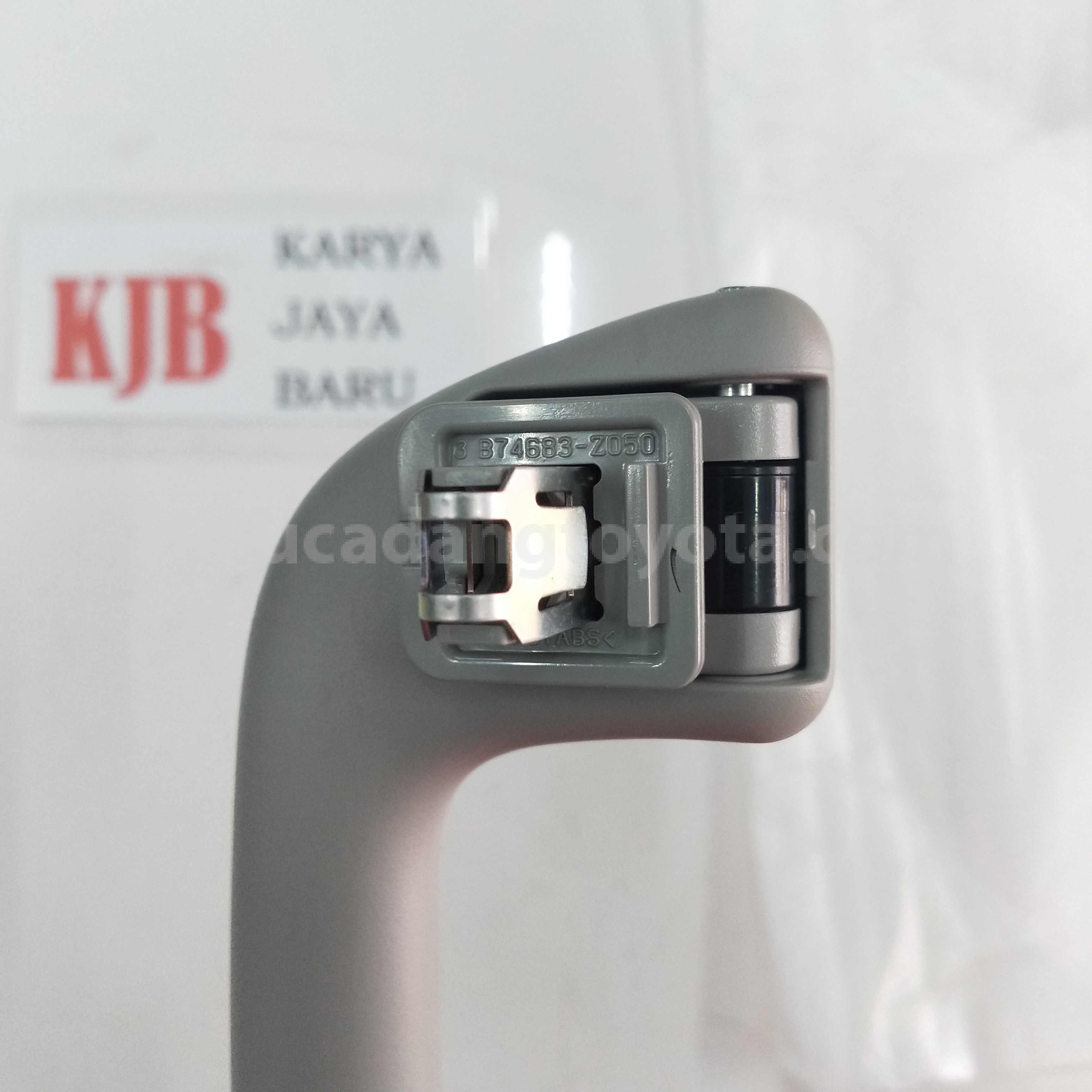 74610BZ050B0 GRIP ASSY, ASSIST - TOYOTA