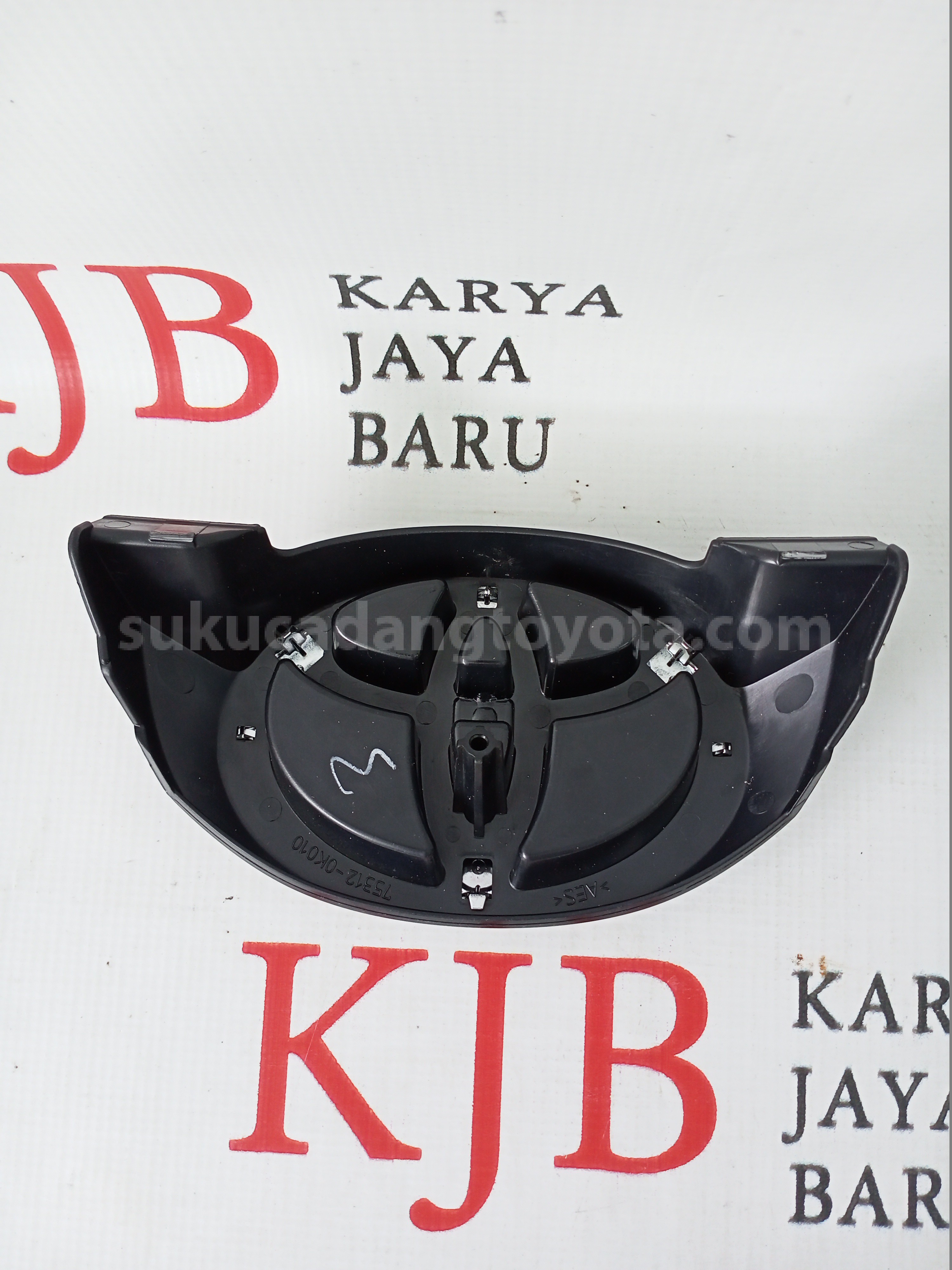 753010K010 EMBLEM S/A,RAD GRILE - TOYOTA