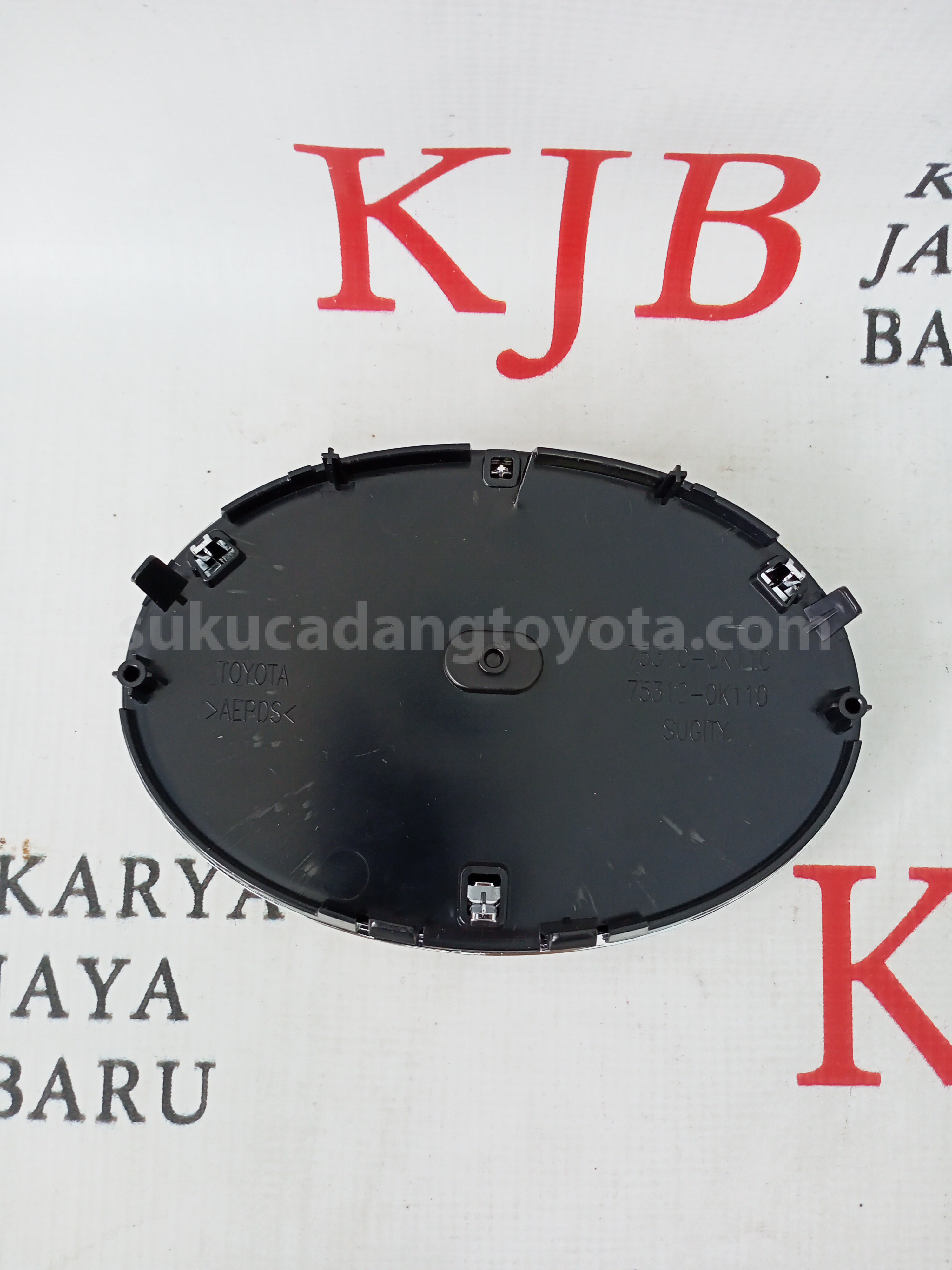 753100K110 EMBLEM AS RAD GRILLE - TOYOTA