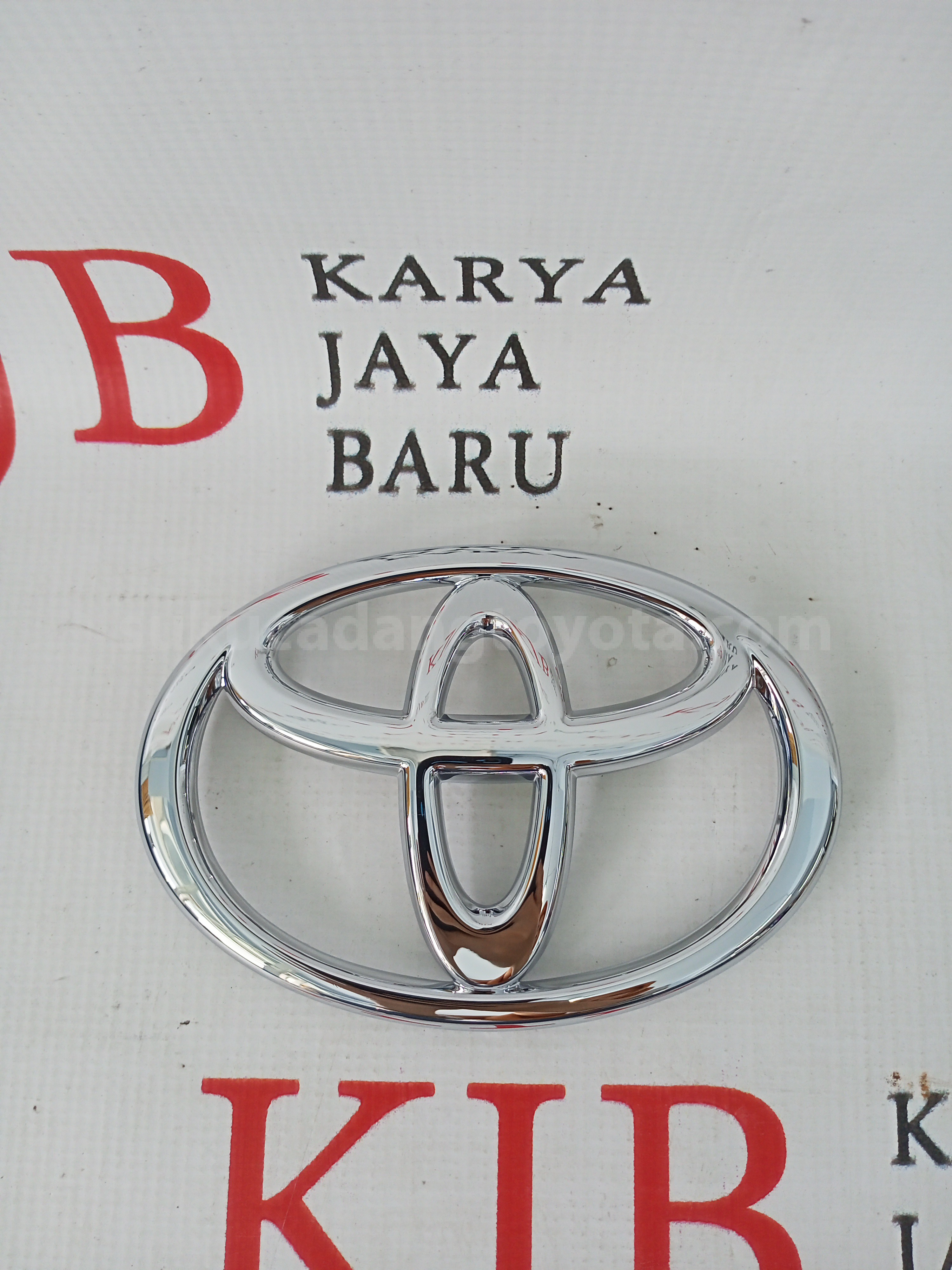 753110K010 EMBLEM, RADIATOR GRI - TOYOTA