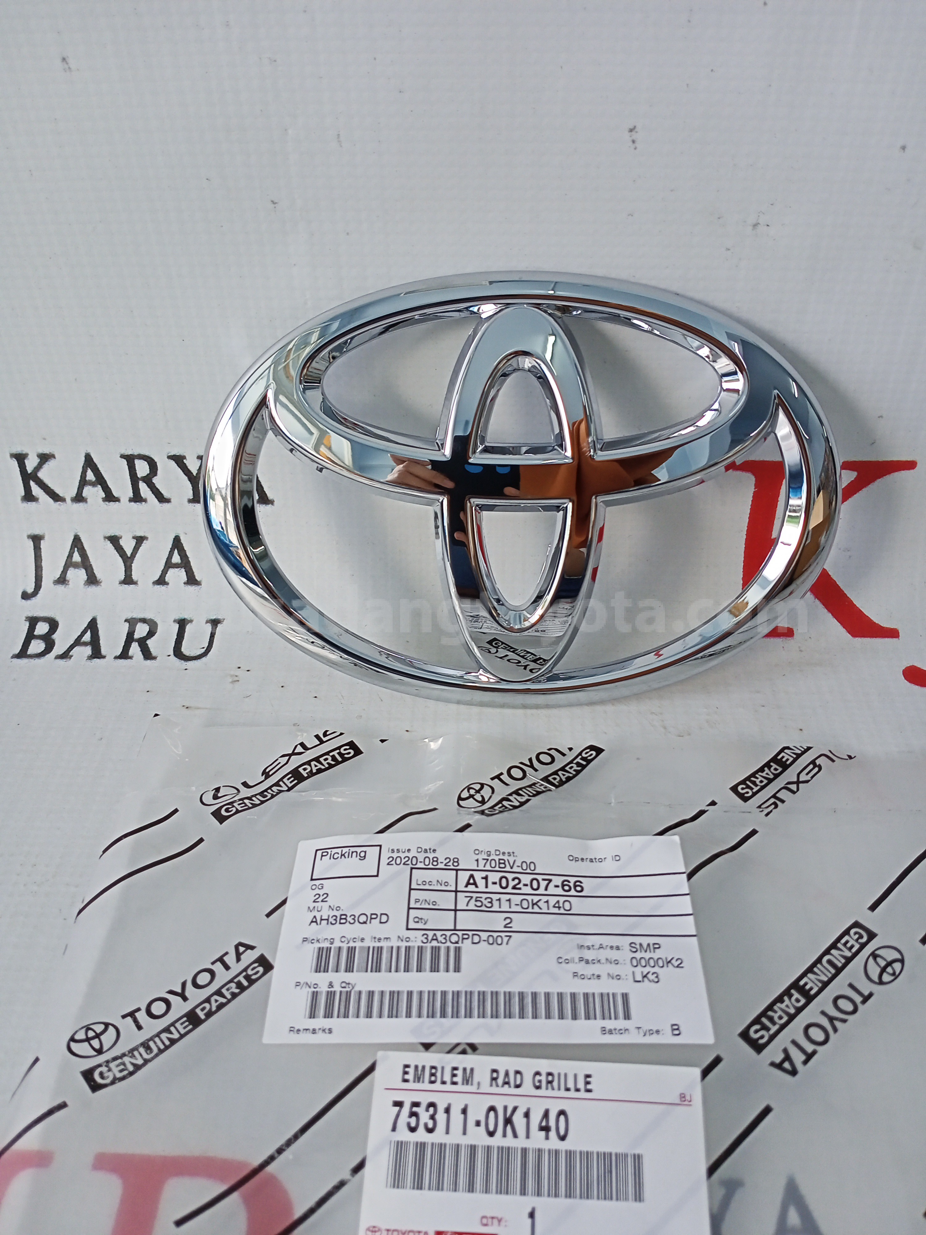 753110K140 EMBLEM, RAD GRILLE - TOYOTA