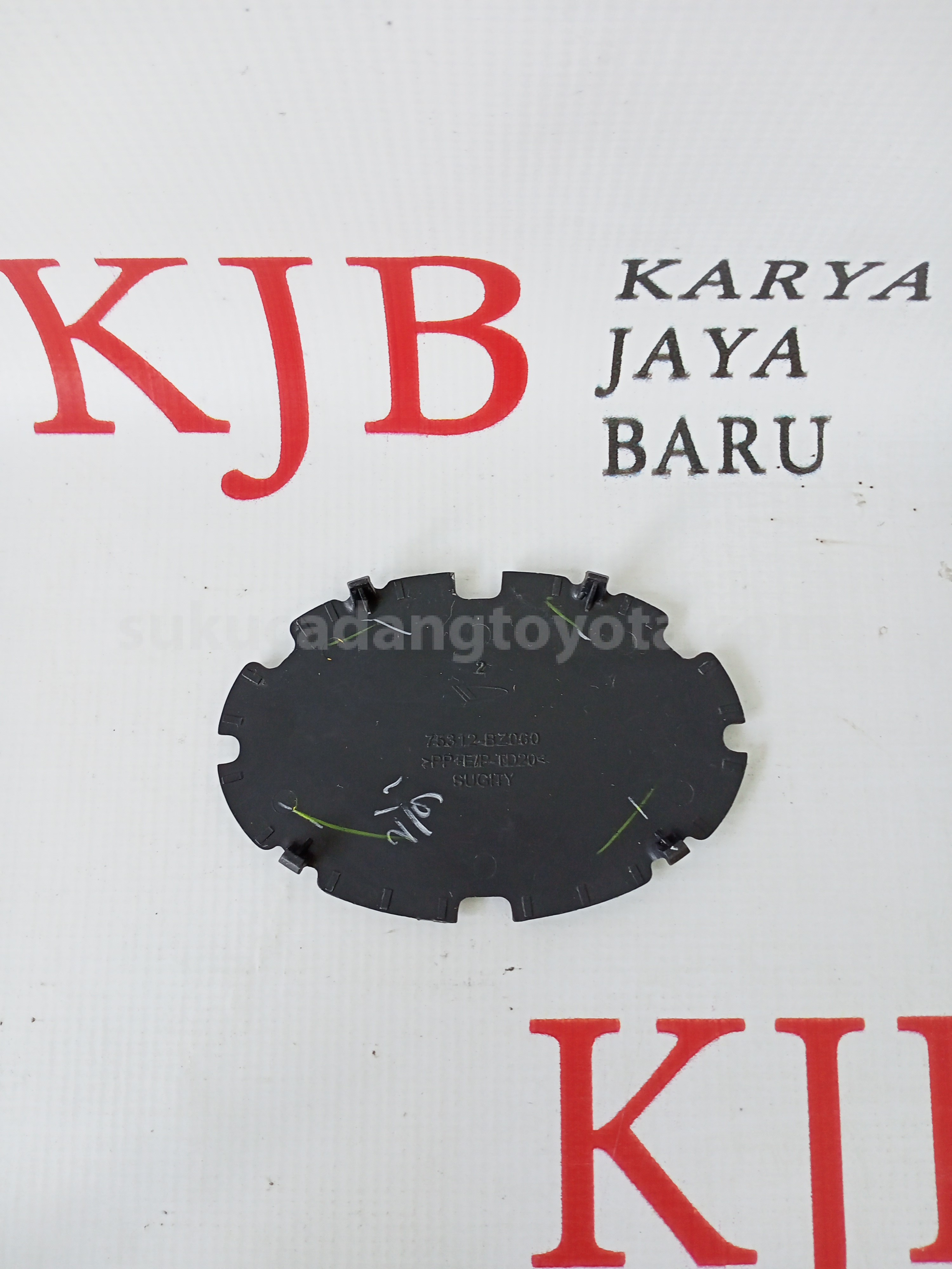 75312BZ070 BASE,FR BMPR EMBLEM - TOYOTA